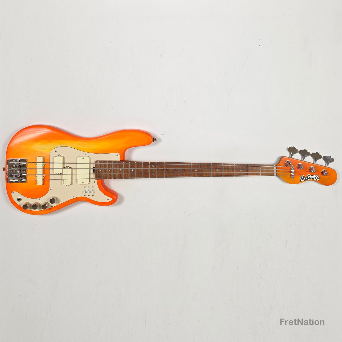 McGrath Guitars McGrath Thunderhorse IV 4-String Bass EMG - Creamsicle 8.32lbs