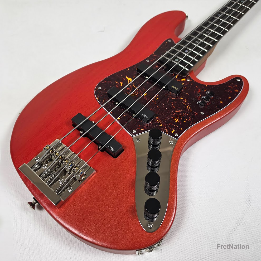 McGrath Guitars McGrath J-Style Thunderhorse IV 4-String Bass EMG - Siesta Red 8.96lbs