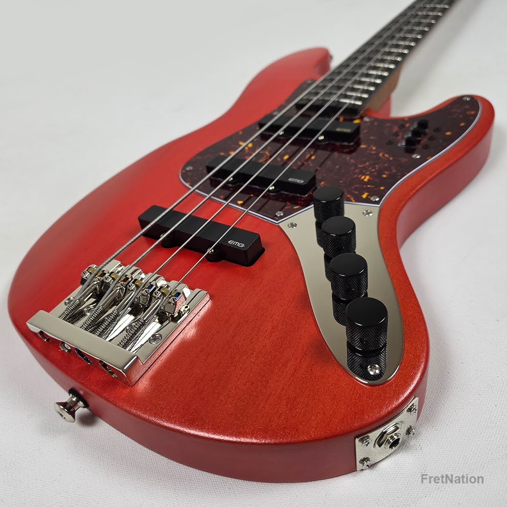 McGrath Guitars McGrath J-Style Thunderhorse IV 4-String Bass EMG - Siesta Red 8.96lbs