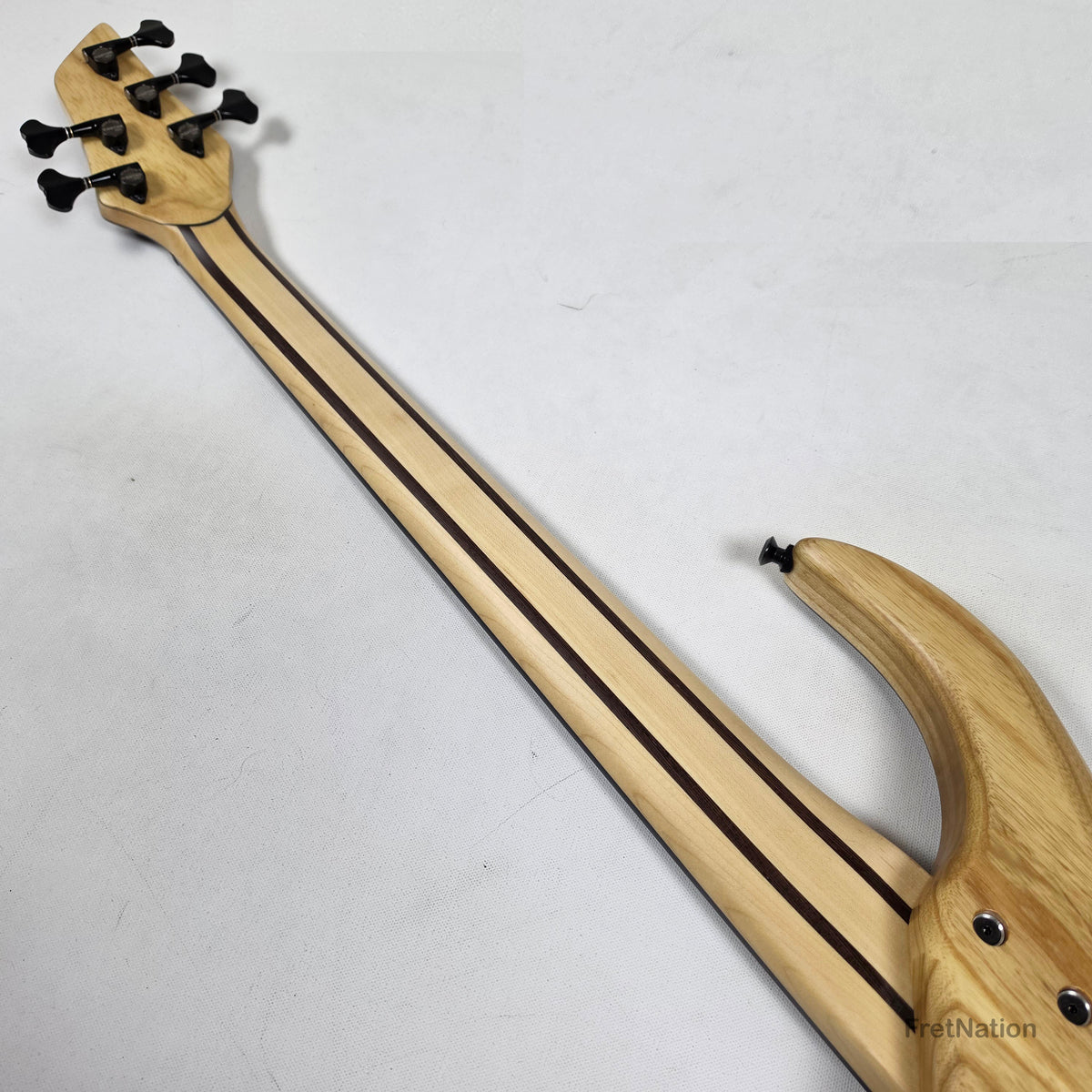 AC Guitars AC Guitars Krell 5-String Fretless Bass 34" Scale Turkish Walnut 8.86lbs