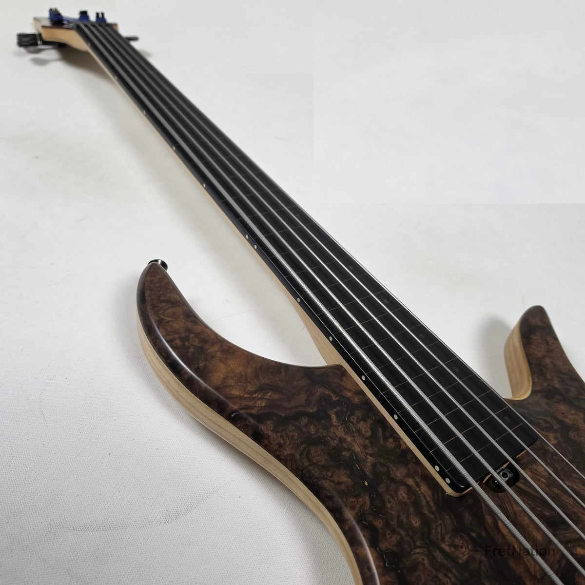 AC Guitars AC Guitars Krell 5-String Fretless Bass 34" Scale Turkish Walnut 8.86lbs