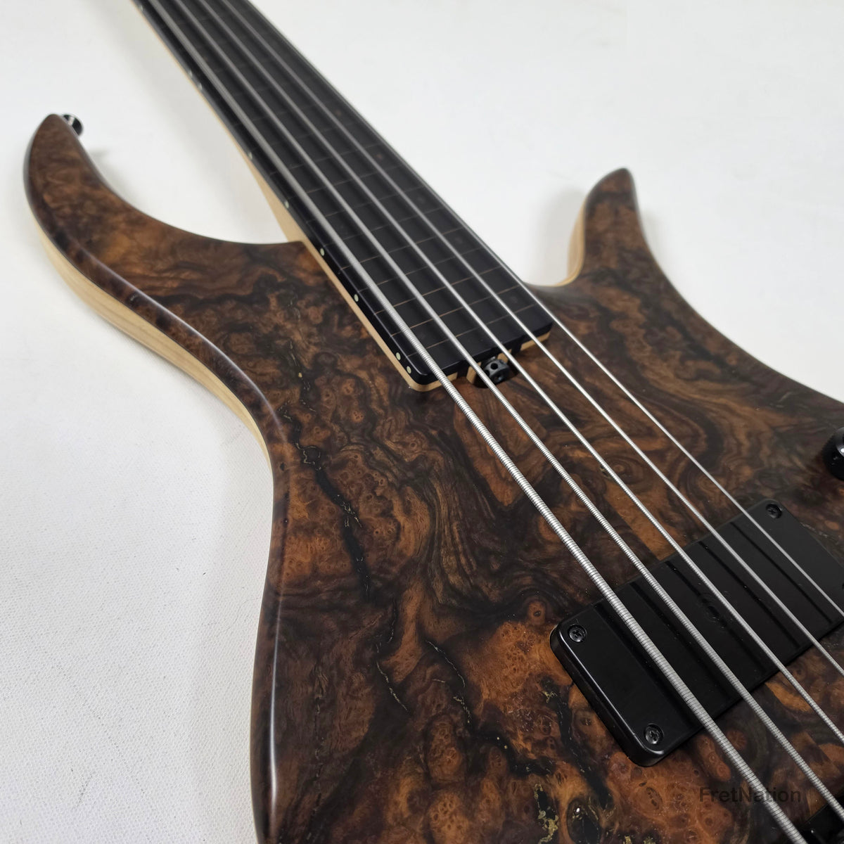 AC Guitars AC Guitars Krell 5-String Fretless Bass 34" Scale Turkish Walnut 8.86lbs