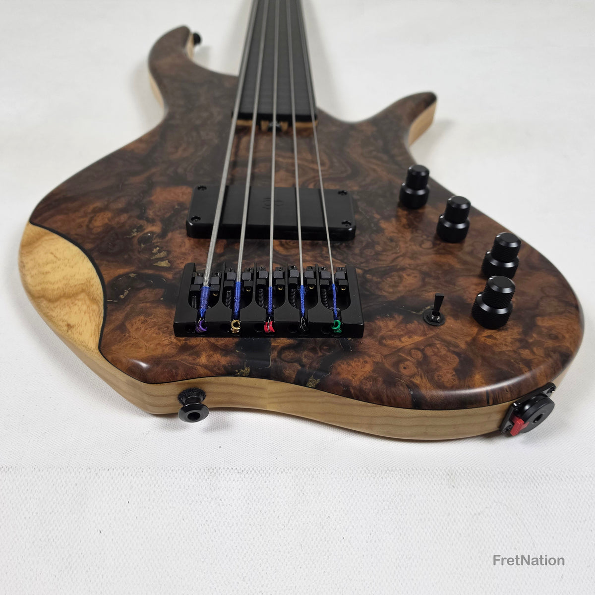 AC Guitars AC Guitars Krell 5-String Fretless Bass 34" Scale Turkish Walnut 8.86lbs