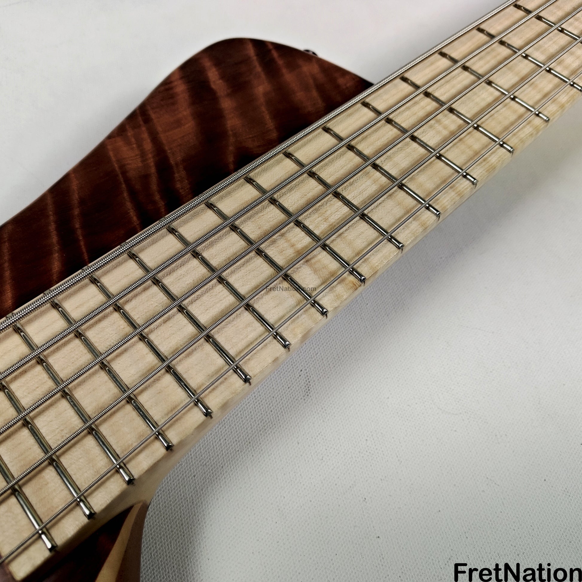 AC Guitars AC Guitars Finn R Type 5-String Bass 33" Scale Flame Redwood 8.86lbs