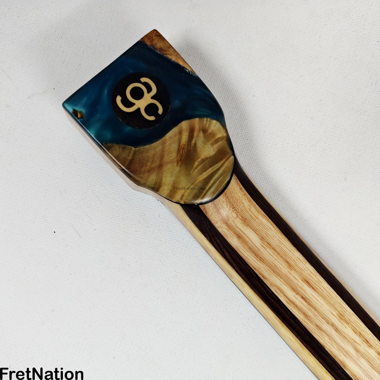 AC Guitars AC Guitars Krell 433 Headless 4-String Bass 33" Scale 9.40lbs