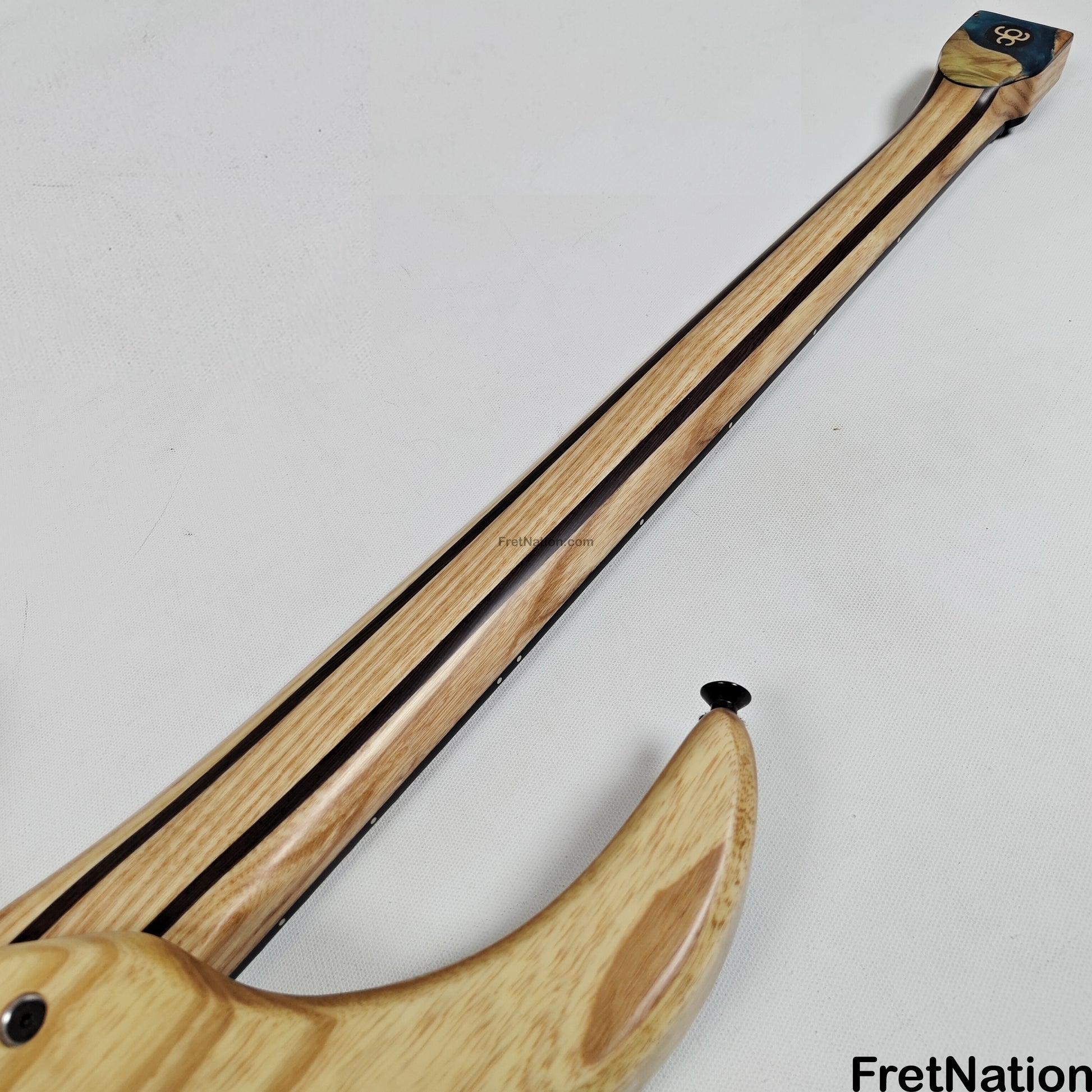 AC Guitars AC Guitars Krell 433 Headless 4-String Bass 33" Scale 9.40lbs