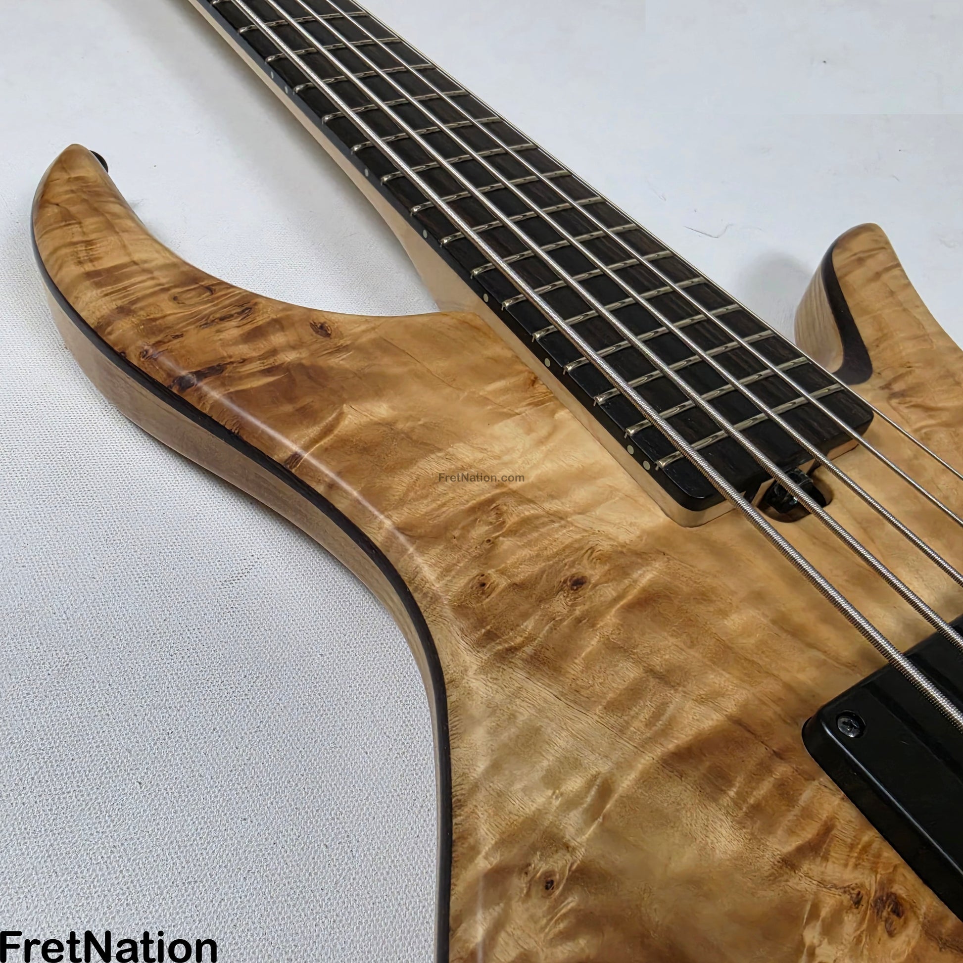 AC Guitars AC Guitars Krell 5-String Bass 34" Scale Poplar Burl 9.96lbs
