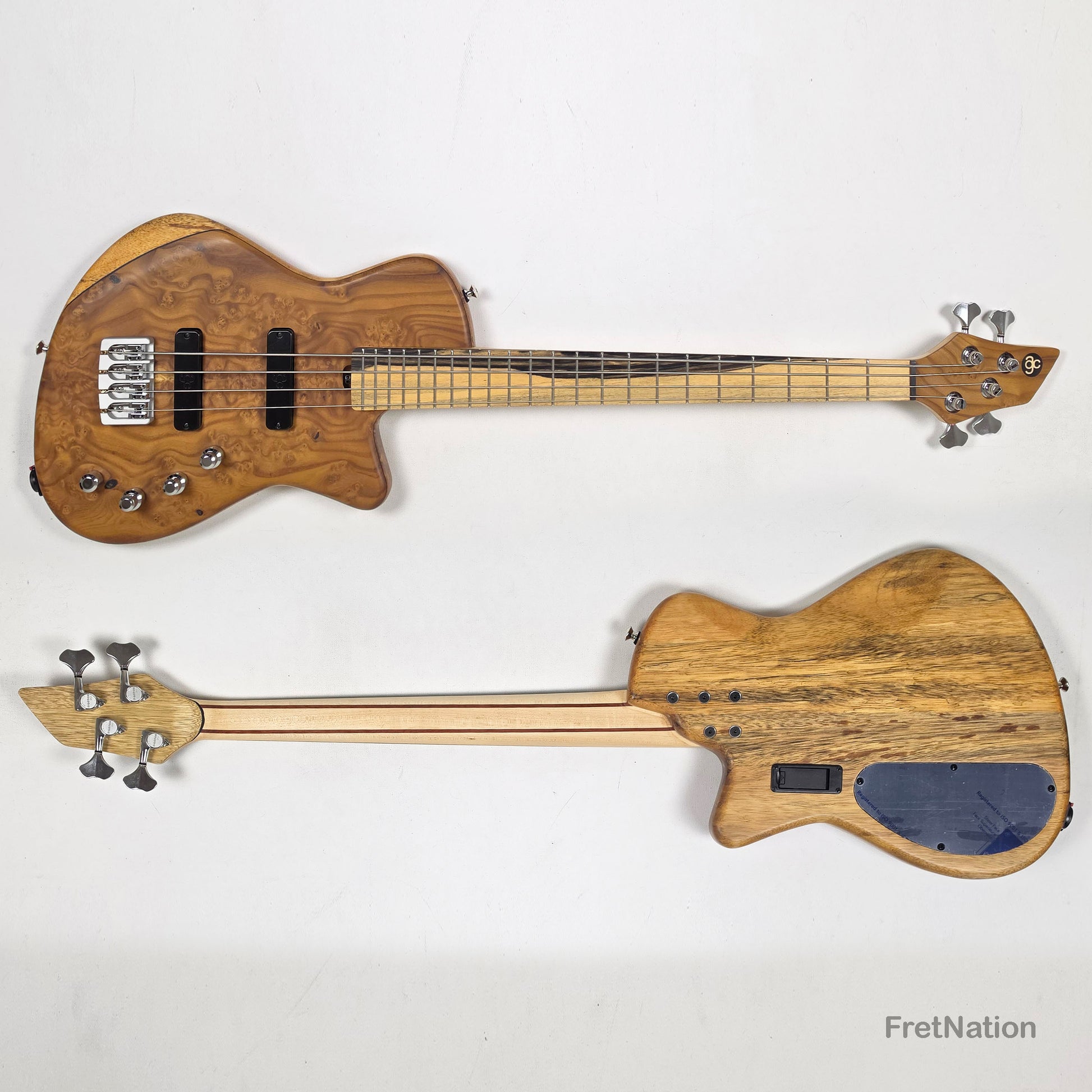 AC Guitars AC Guitars Mule 4/30 Silver Berry Short Scale 4-String Bass 30" Scale 8.40lbs