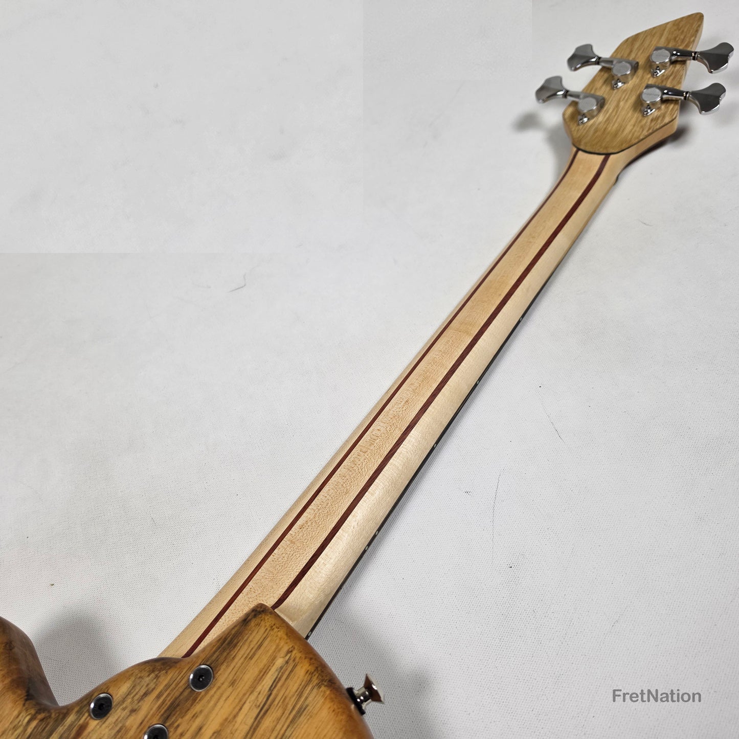 AC Guitars AC Guitars Mule 4/30 Silver Berry Short Scale 4-String Bass 30" Scale 8.40lbs
