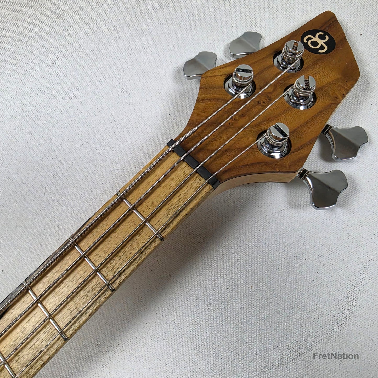 AC Guitars AC Guitars Mule 4/30 Silver Berry Short Scale 4-String Bass 30" Scale 8.40lbs