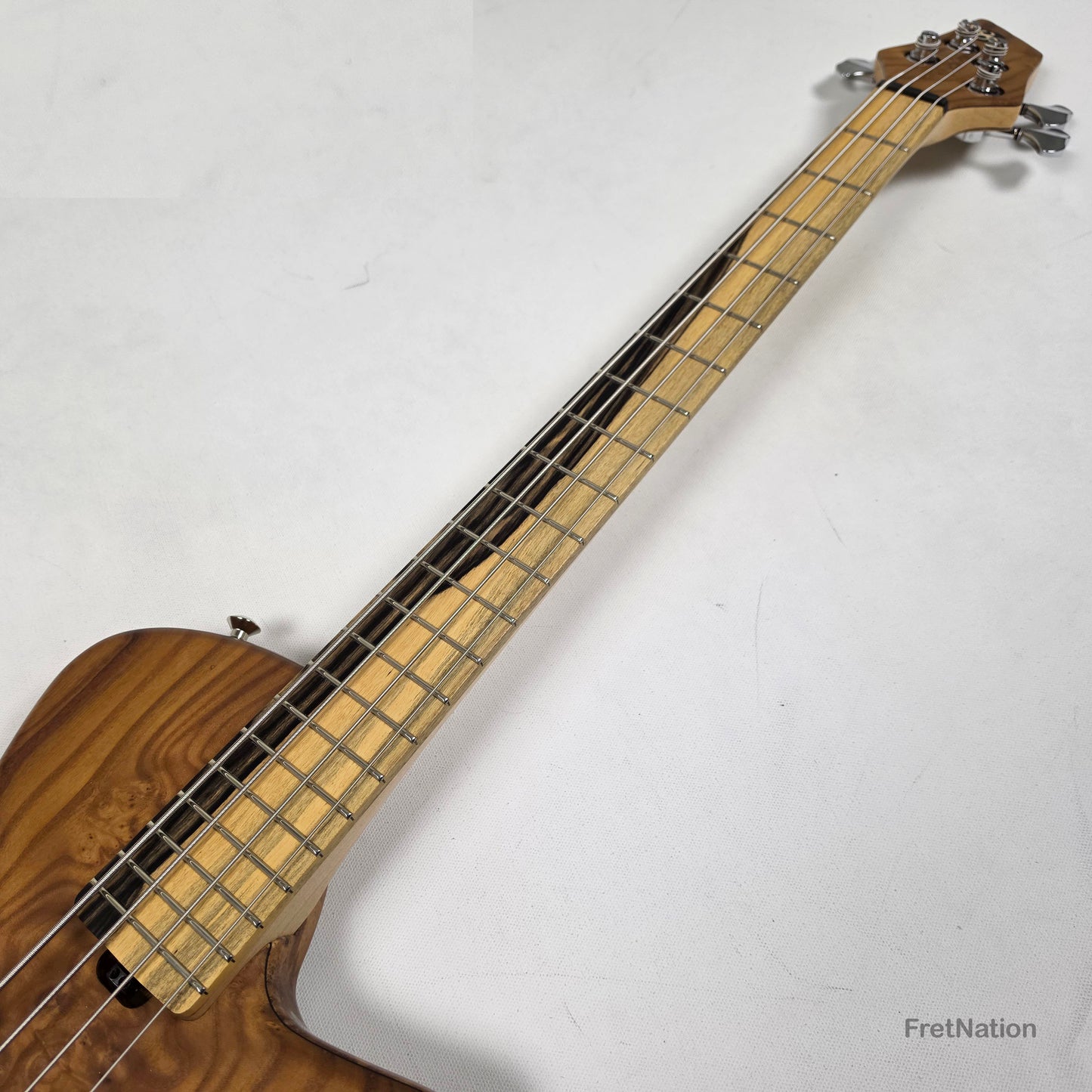 AC Guitars AC Guitars Mule 4/30 Silver Berry Short Scale 4-String Bass 30" Scale 8.40lbs
