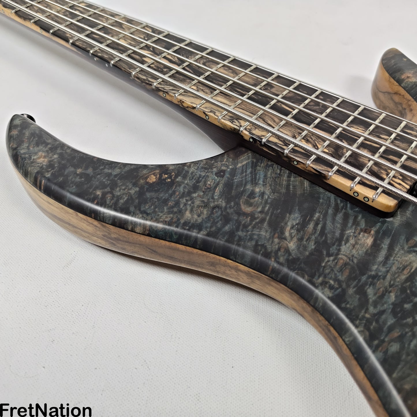 AC Guitars AC Guitars Uber Krell 5-String Bass 33" Scale ART Maple Burl 9.90lbs