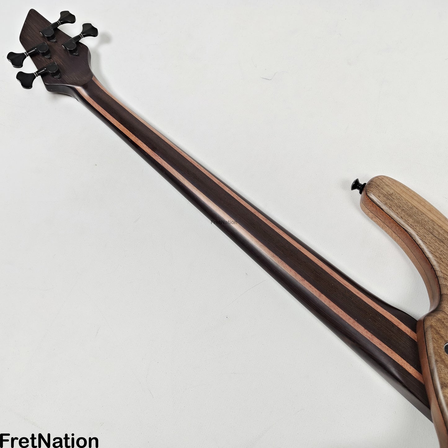 AC Guitars AC Guitars Uber Recurve 4-String Fretless Bass 34" Scale Turkish Walnut 8.88lbs