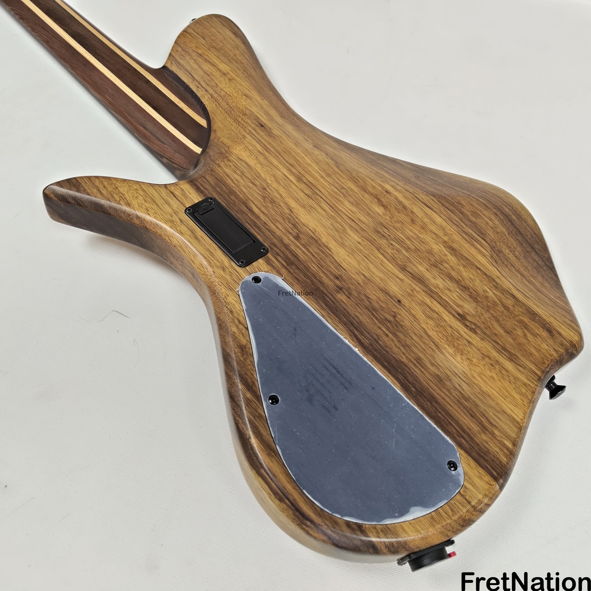 AC Guitars AC Guitars Krell E-Type 5/33 Fretless 5-String Bass 33" Scale Spalted Maple 9.40lbs