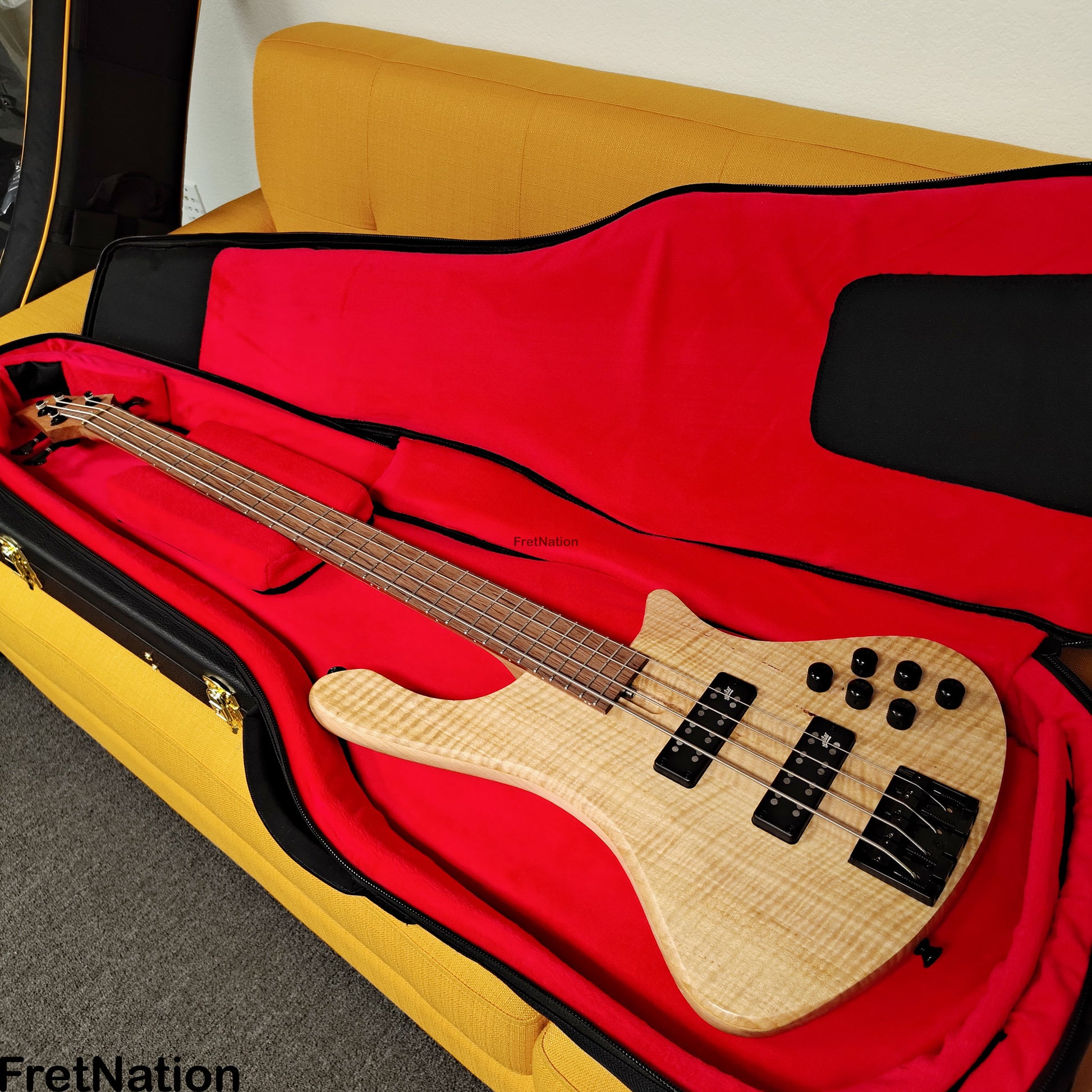 Fret Nation Cole Clark 4-String Bass by Neil Kennedy - 7.46lbs #245