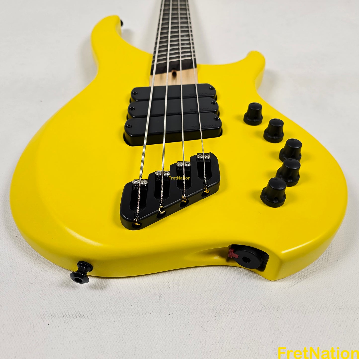 Dingwall Afterburner Z 4-String Bass "Essentials" ABZ Ferrari Yellow 7.62lbs #6960