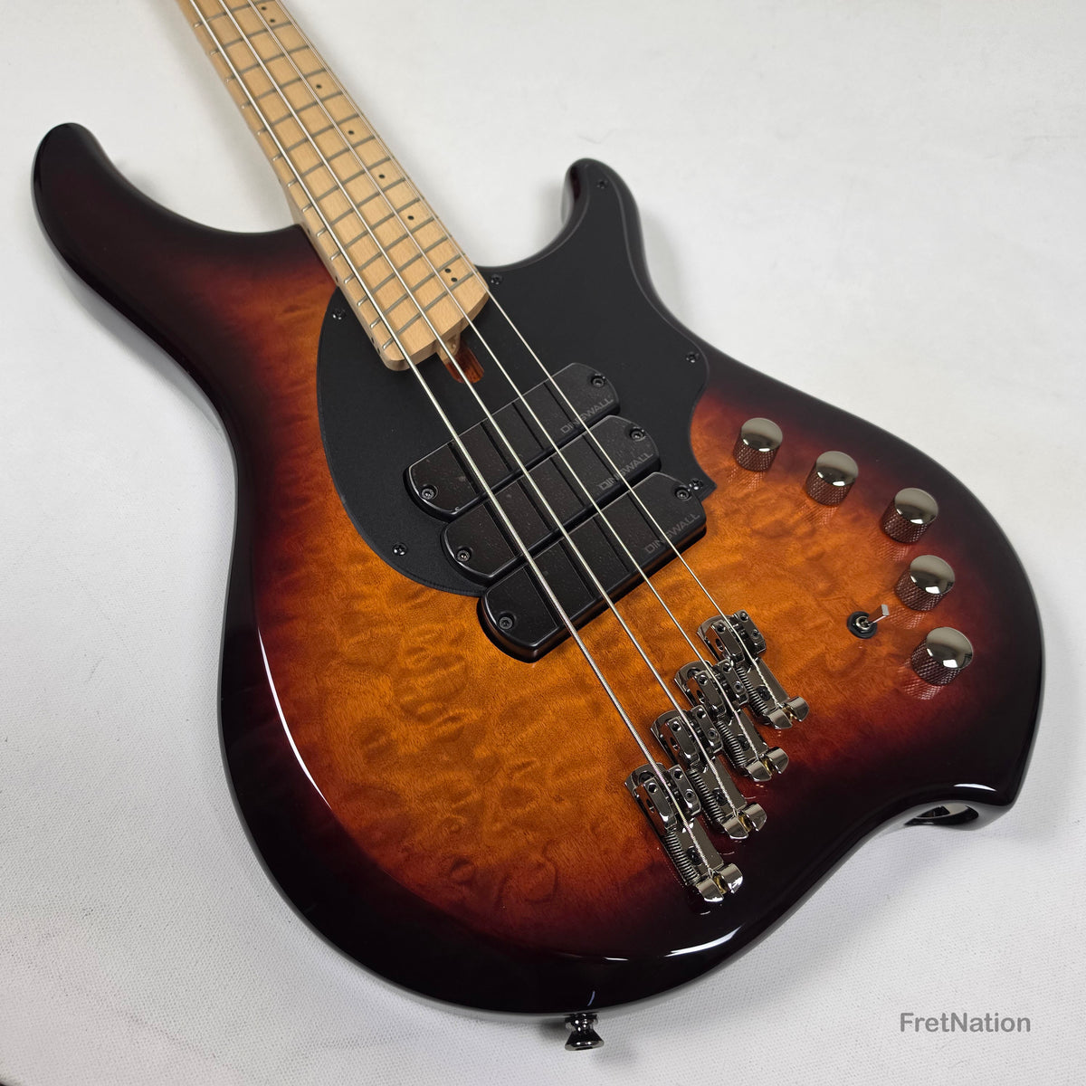 Dingwall Dingwall Combustion C3 4-String VintageBurst Bass w/ Bag - 10.00lbs 10831