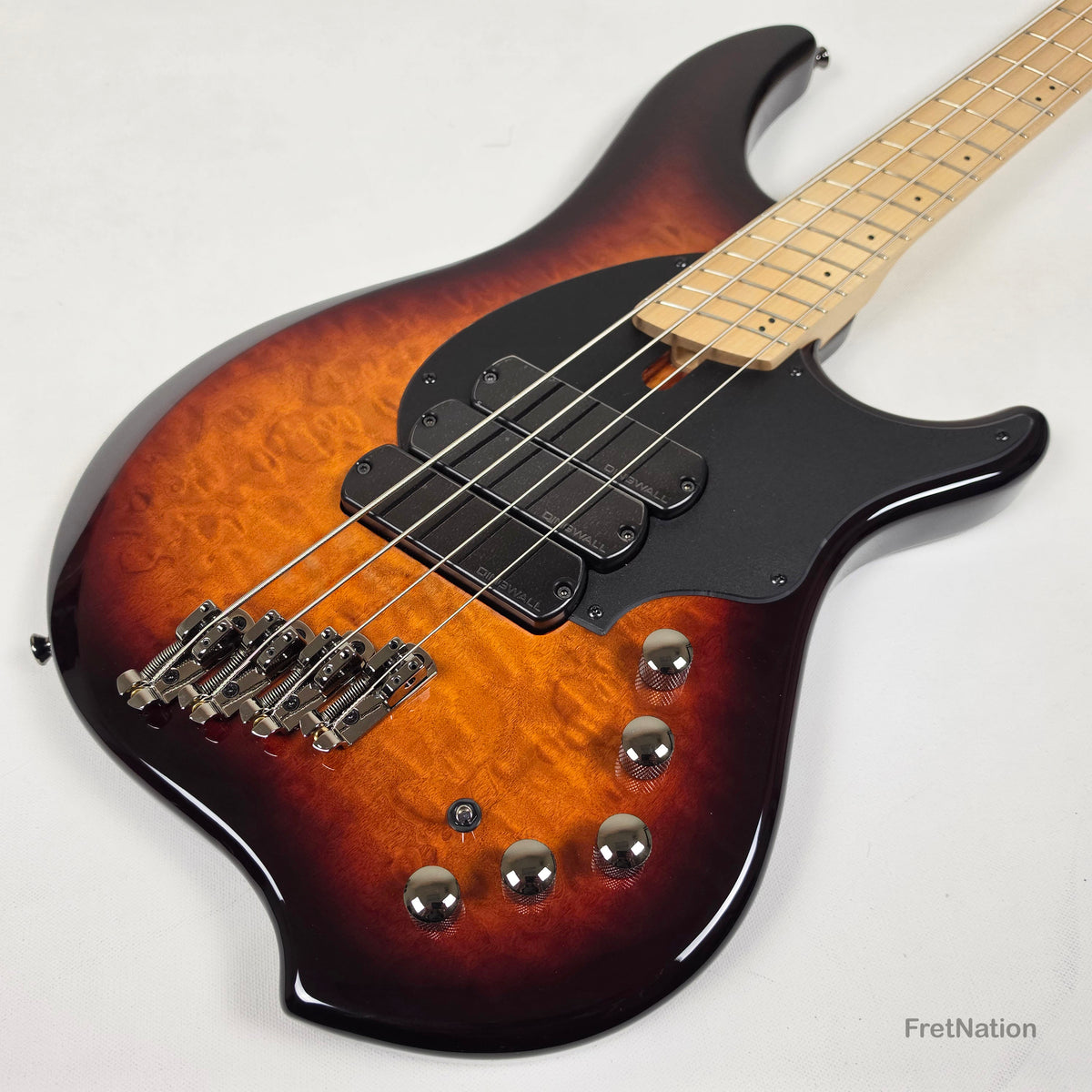 Dingwall Dingwall Combustion C3 4-String VintageBurst Bass w/ Bag - 10.00lbs 10831
