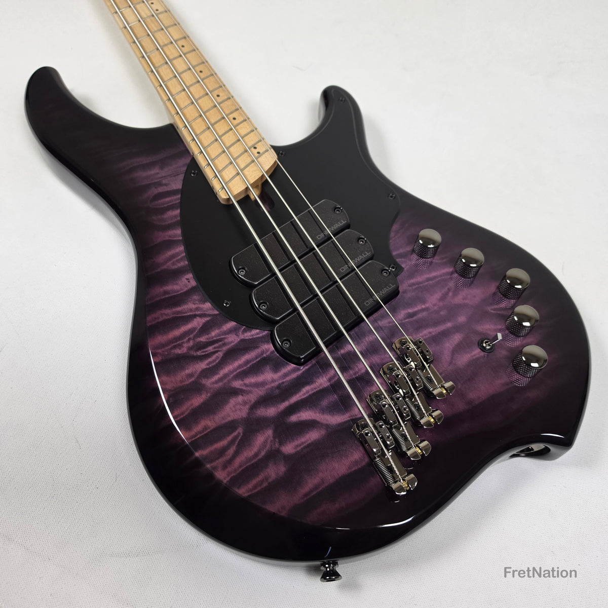 Dingwall Dingwall Combustion C3 4-String UltraViolet Burst Bass w/ Bag - 9.86lbs 12154
