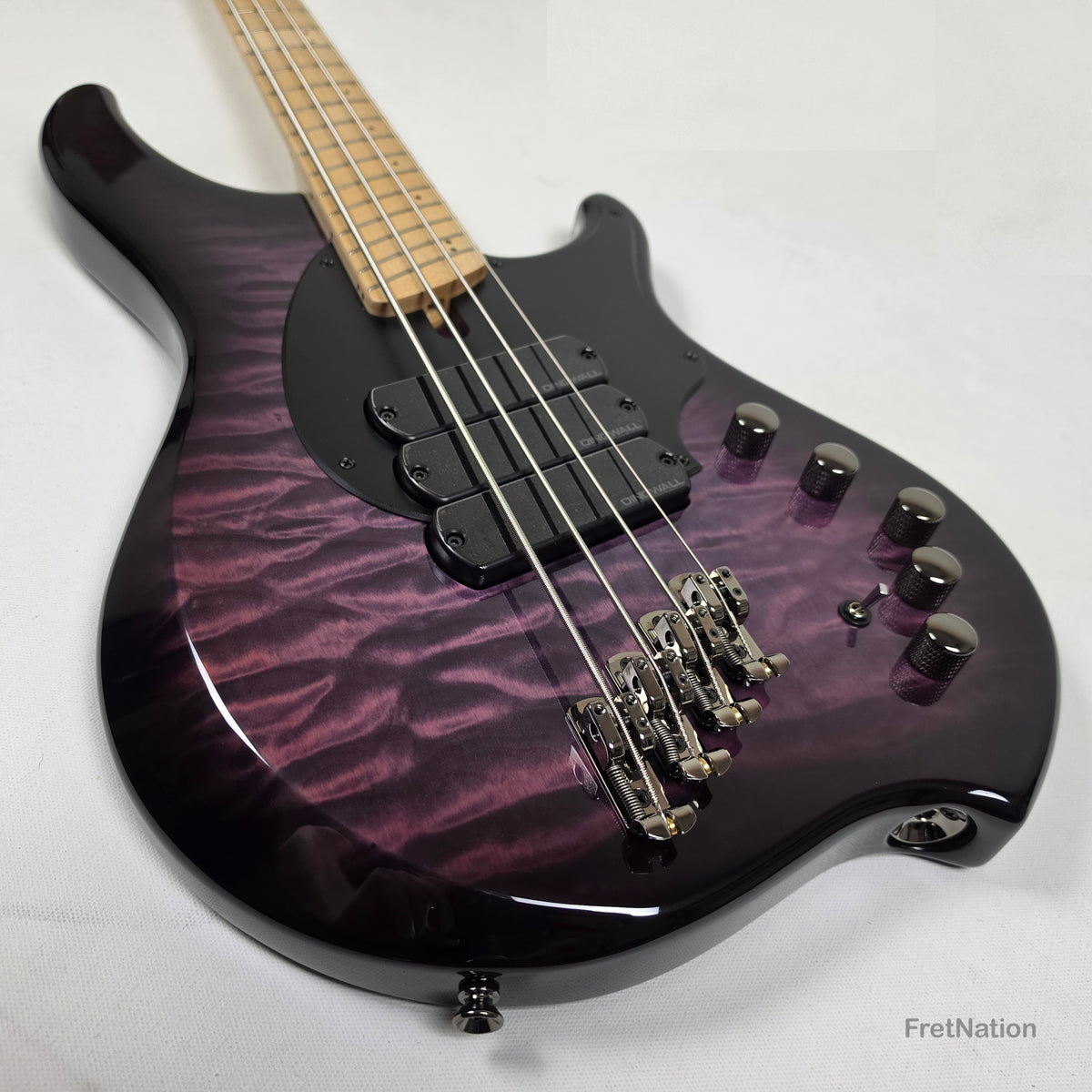 Dingwall Dingwall Combustion C3 4-String UltraViolet Burst Bass w/ Bag - 9.86lbs 12154