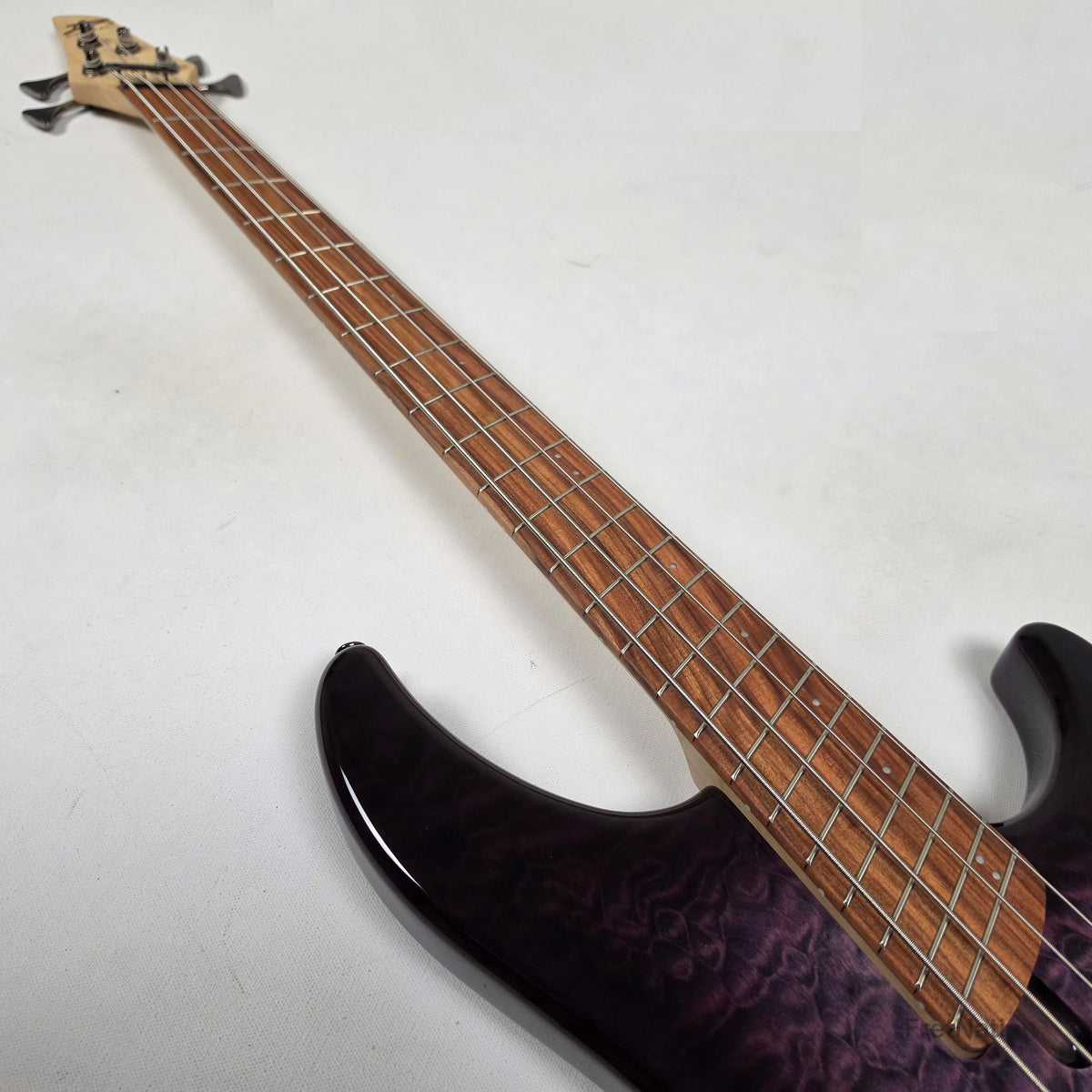 Dingwall Combustion C3 4-String UltraViolet Burst Pau Ferro Fingerboard Bass w/ Bag - 9.88lbs 12445