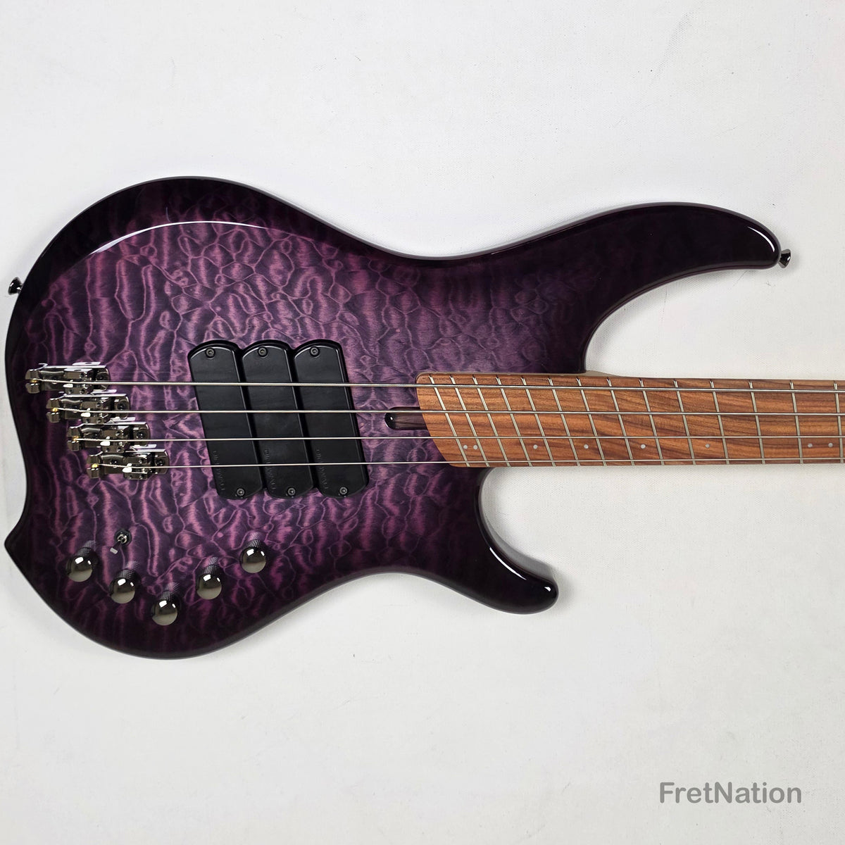 Dingwall Combustion C3 4-String UltraViolet Burst Pau Ferro Fingerboard Bass w/ Bag - 9.88lbs 12445
