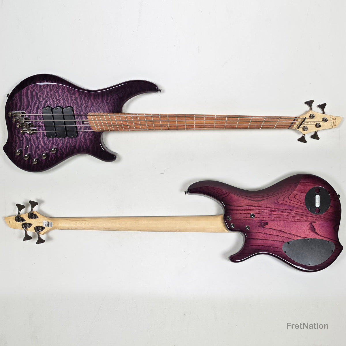 Dingwall Combustion C3 4-String UltraViolet Burst Pau Ferro Fingerboard Bass w/ Bag - 9.88lbs 12445