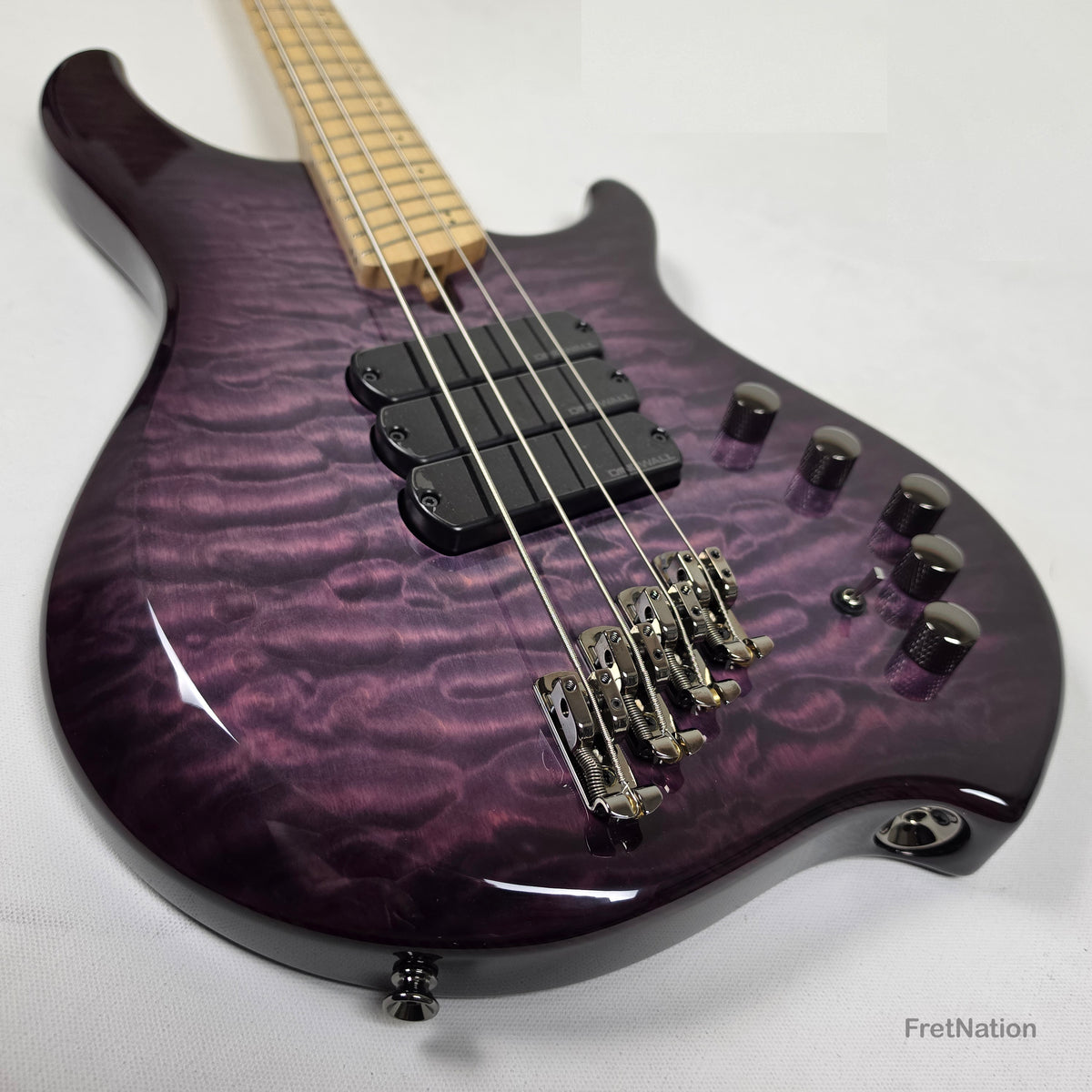 Dingwall Combustion C3 4-String UltraViolet Burst Bass w/ Bag - 9.36lbs 13411