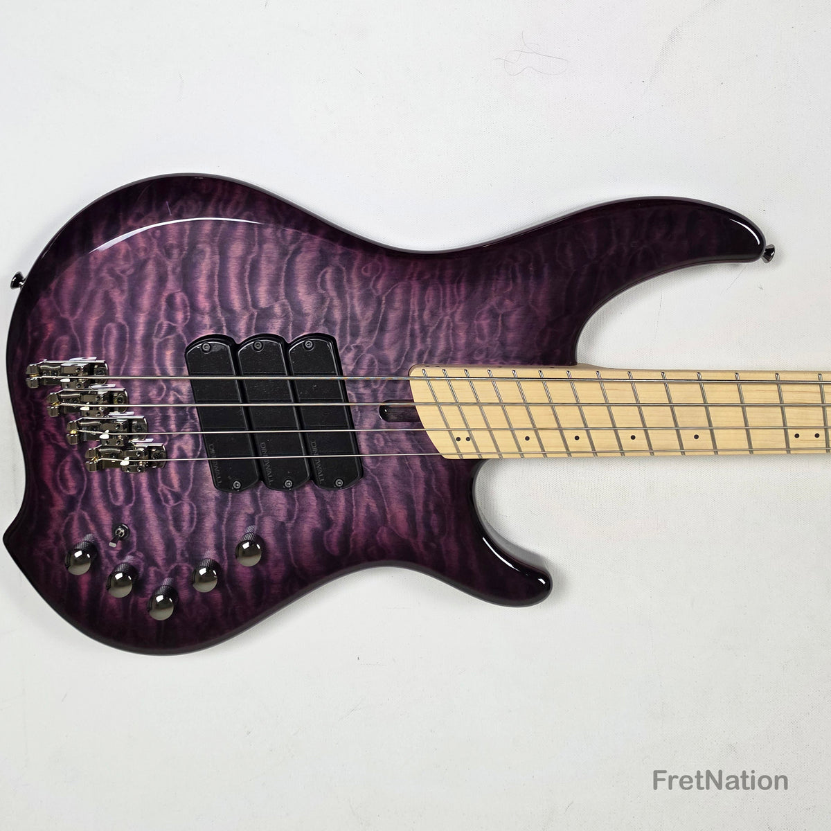 Dingwall Combustion C3 4-String UltraViolet Burst Bass w/ Bag - 9.36lbs 13411