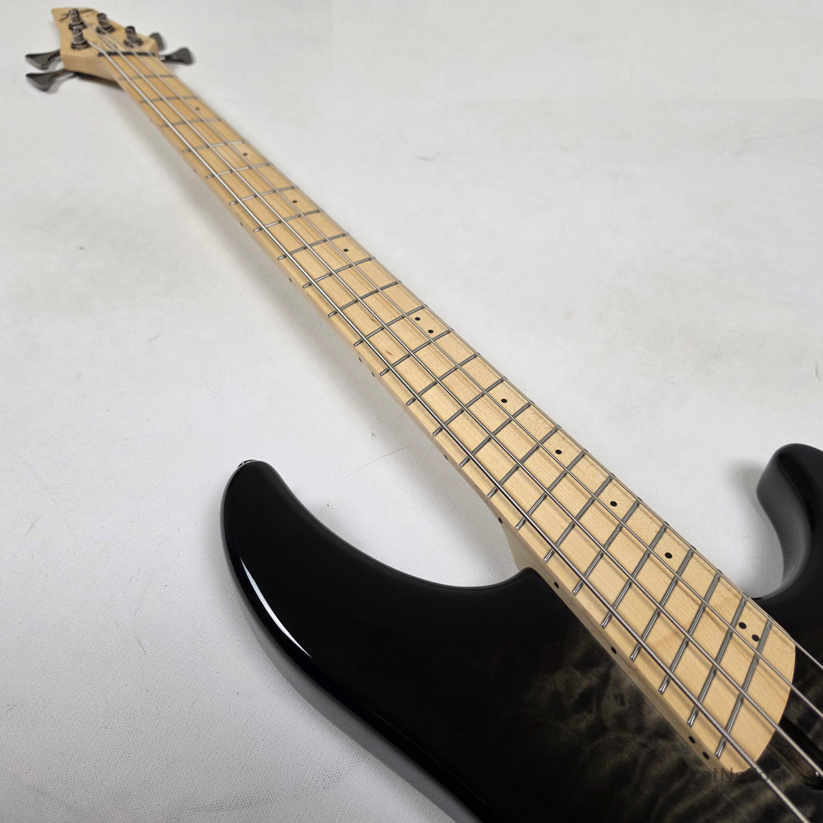 Dingwall Combustion C3 4-String 2-Tone BlackBurst Bass w/ Bag - 9.96lbs 20361