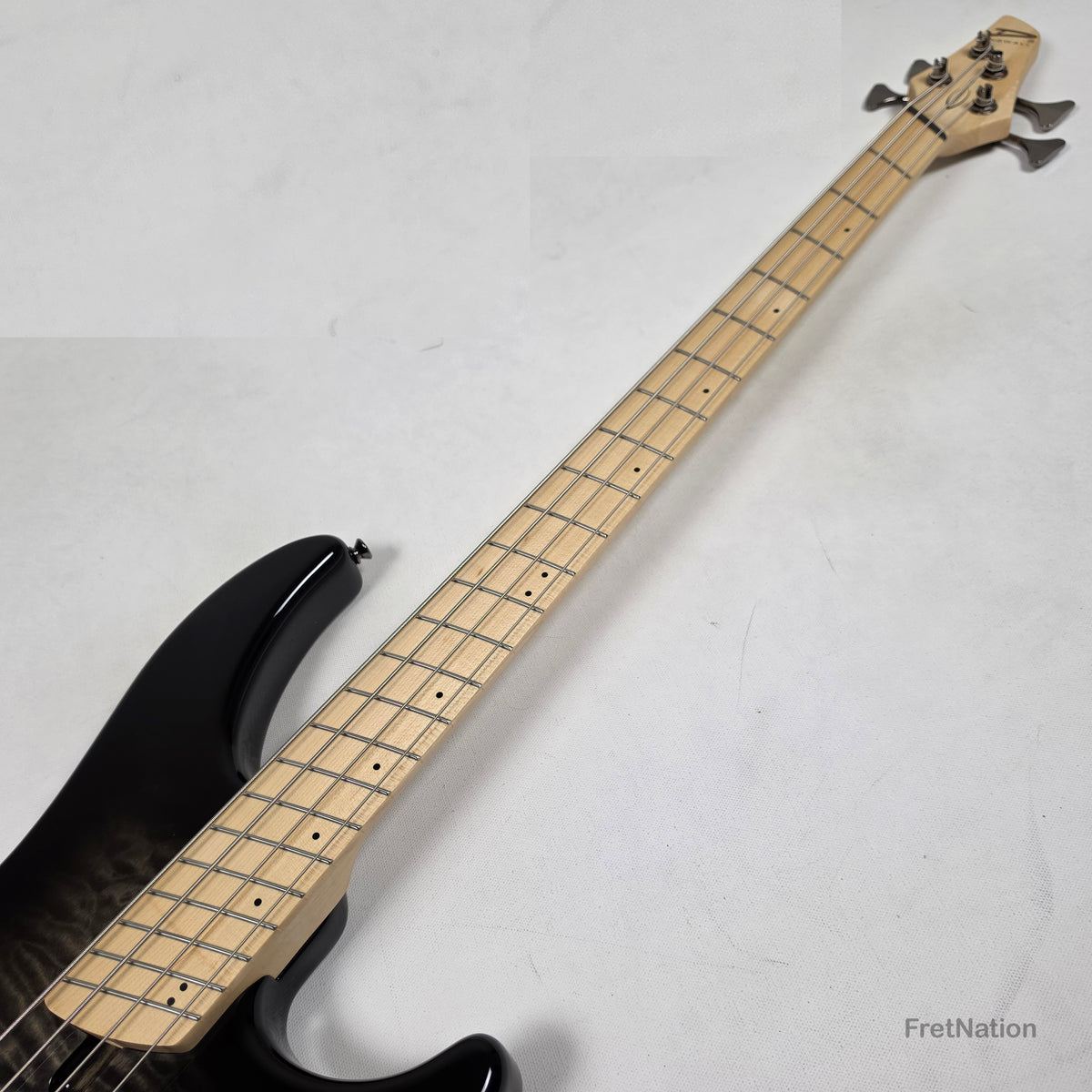 Dingwall Combustion C3 4-String 2-Tone BlackBurst Bass w/ Bag - 9.96lbs 20361