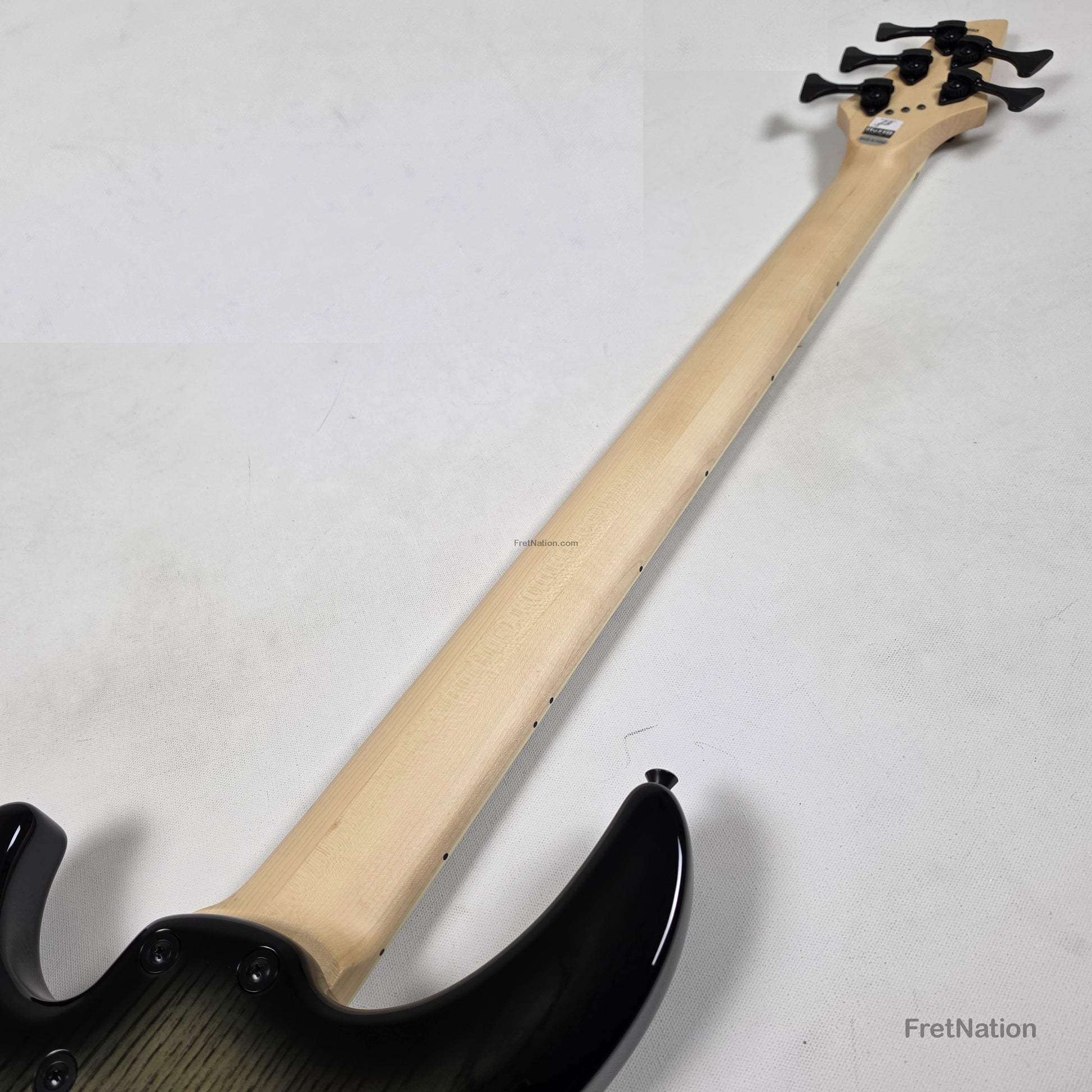 Dingwall Dingwall Combustion C3 5-String 2-Tone Black Burst w/ Maple Fingerboard - 9.94lbs 19653B - B-Stock