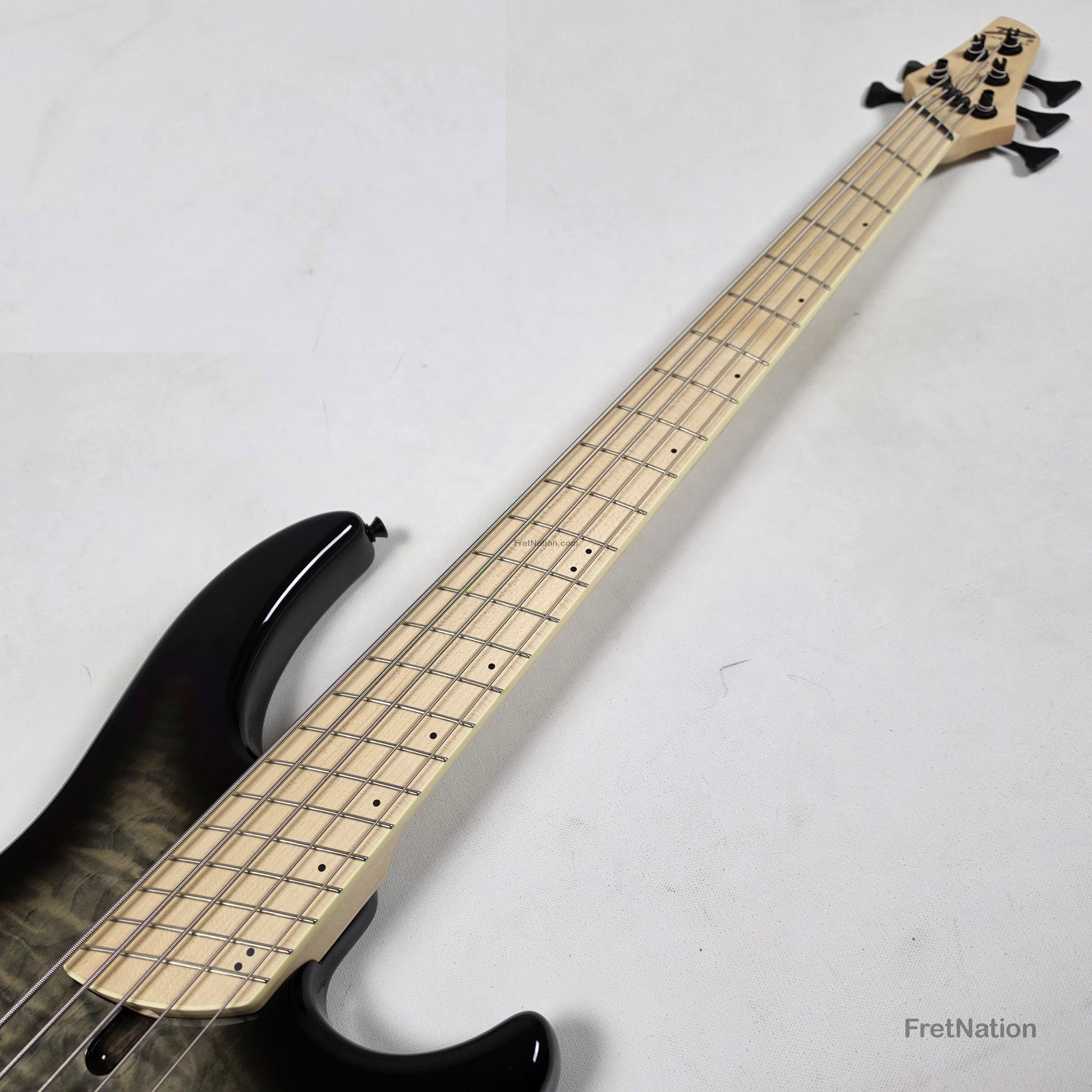 Dingwall Dingwall Combustion C3 5-String 2-Tone Black Burst w/ Maple Fingerboard - 9.94lbs 19653B - B-Stock