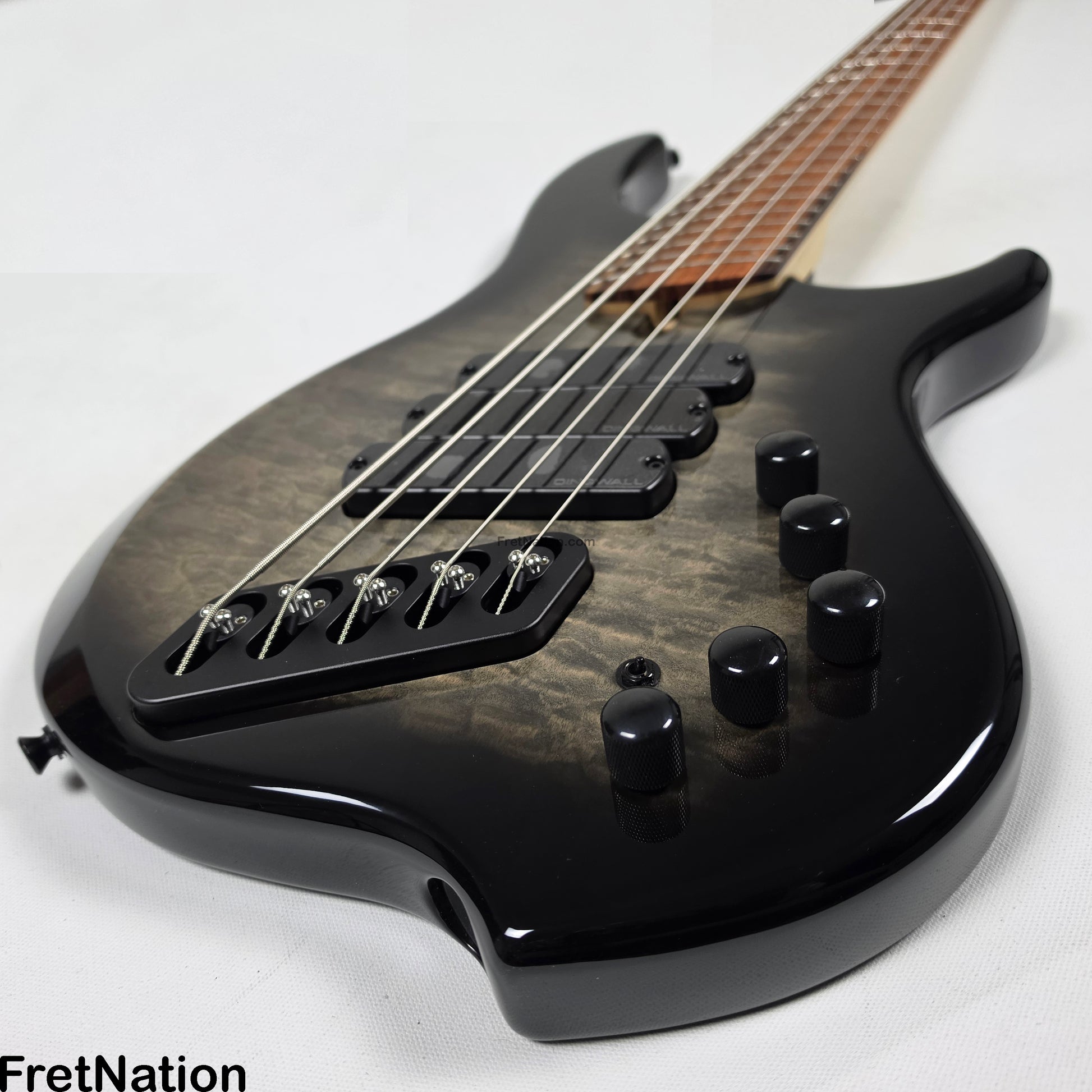 Dingwall Dingwall Combustion C3 5-String 2-Tone Black Burst w/ Pau Ferro Fingerboard - 9.98lbs 19728B - B-Stock