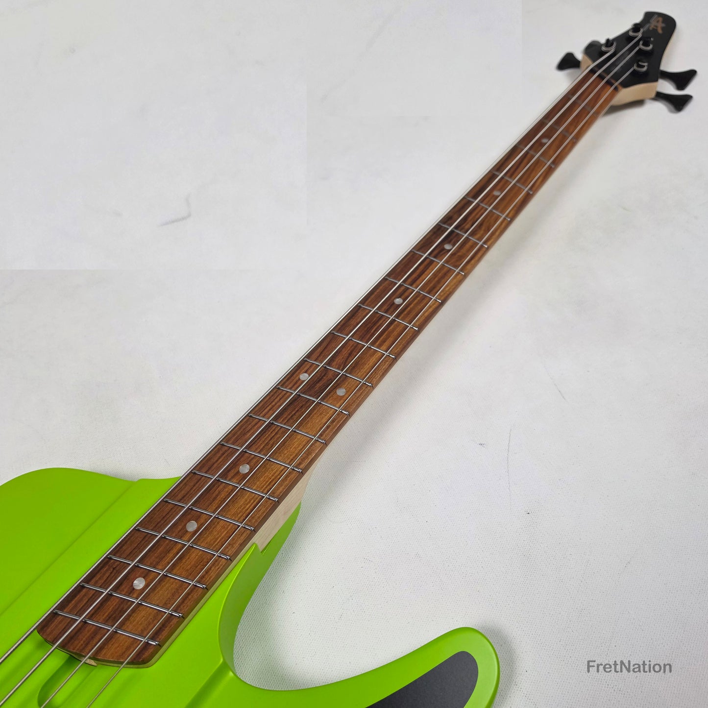 Dingwall Dingwall D-Roc Standard 4-String Matte Ferrari Green - 9.06lbs #21210