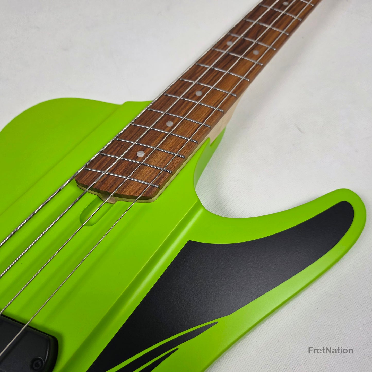 Dingwall Dingwall D-Roc Standard 4-String Matte Ferrari Green - 9.06lbs #21210