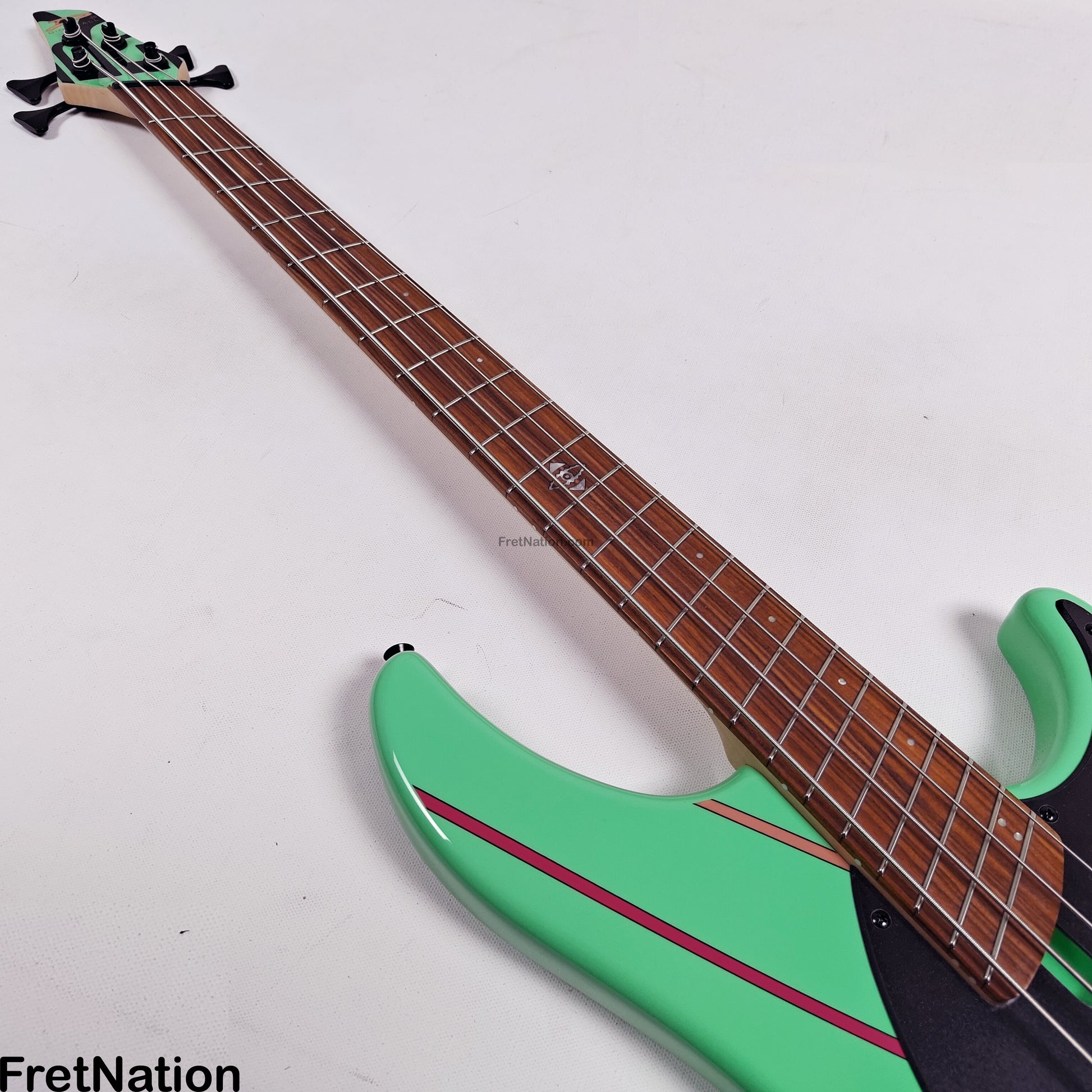 Dingwall Dingwall JT3 4-String Seafoam Green w/ Bag - 8.04lbs #19826