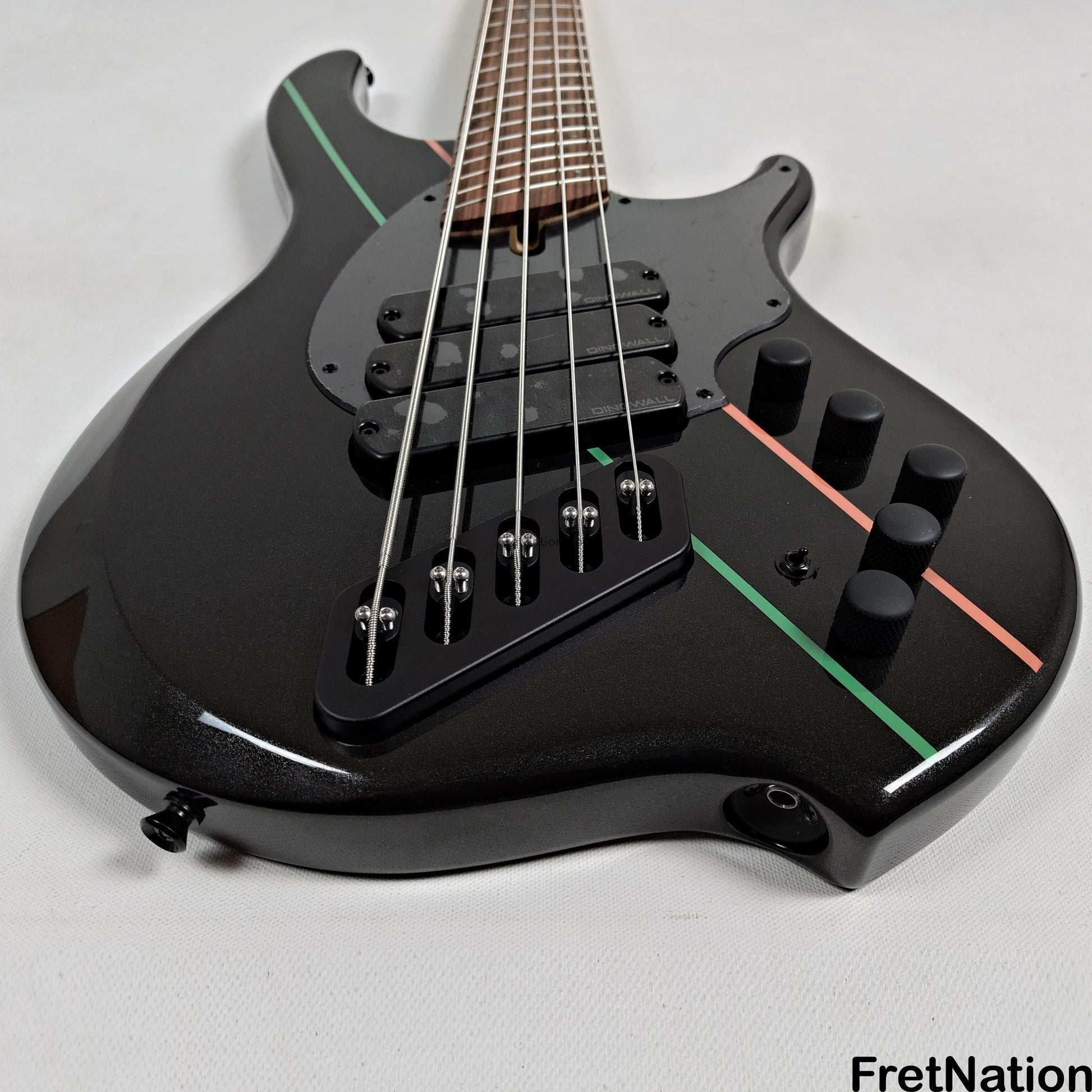 Dingwall Dingwall JT3 John Taylor 5-String Metallic Black Bass 9.38lbs 19887