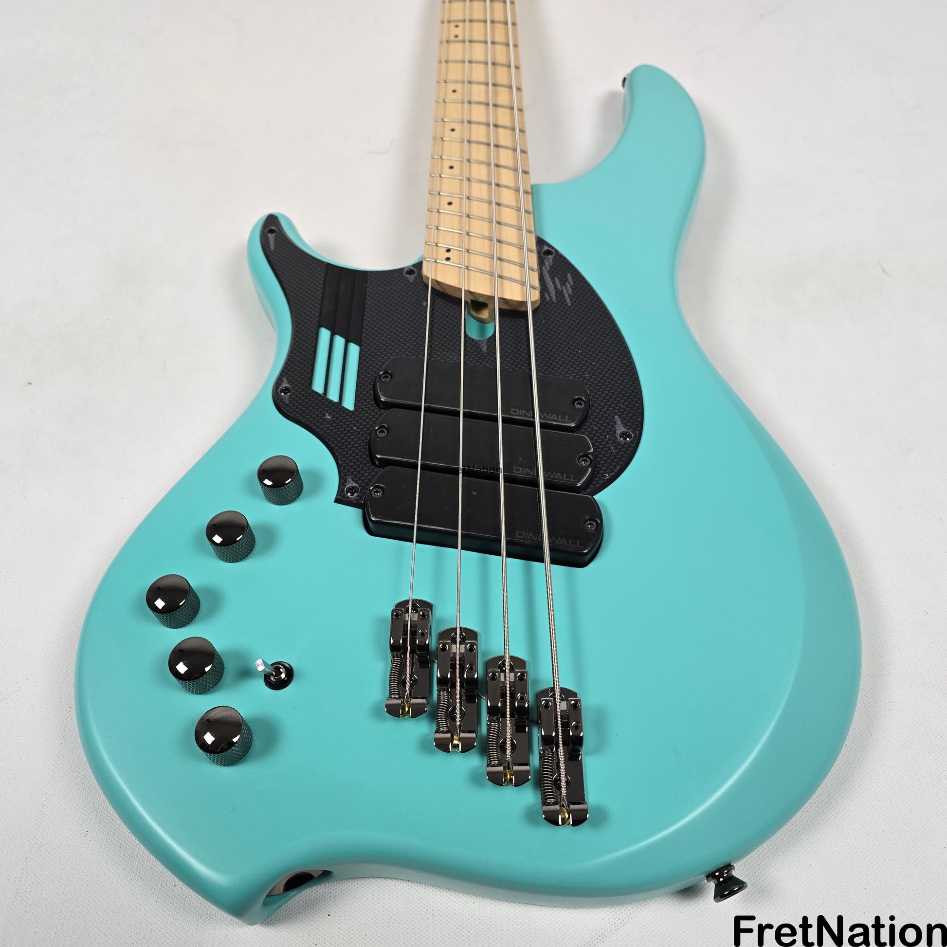 Dingwall Dingwall NG3 Lefty 4-String Celestial Blue Bass w/ Bag 8.70lbs 16900B B-Stock