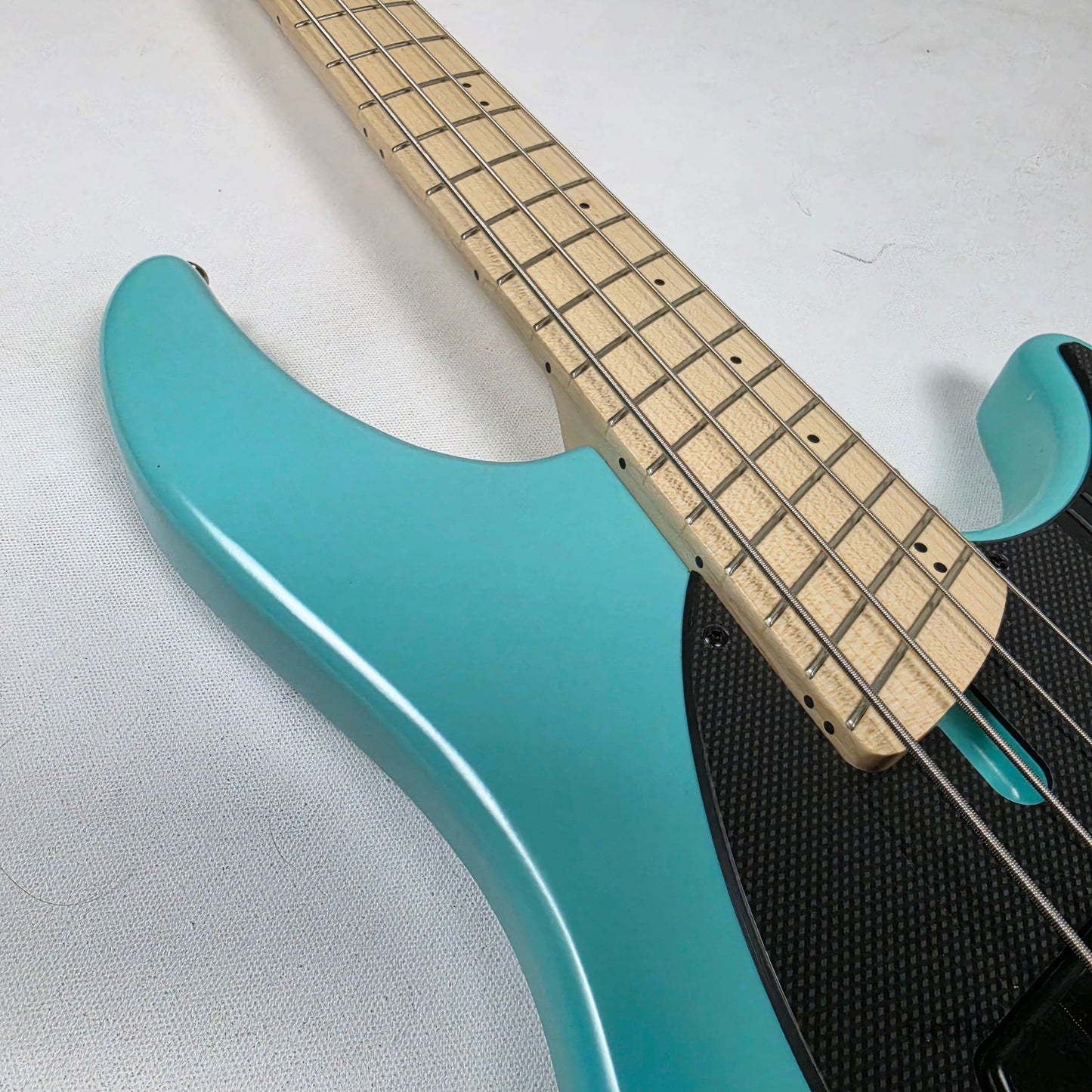 Dingwall NG3 4-String Celestial Blue w/ Bag 8.50lbs 15598B - B-Stock