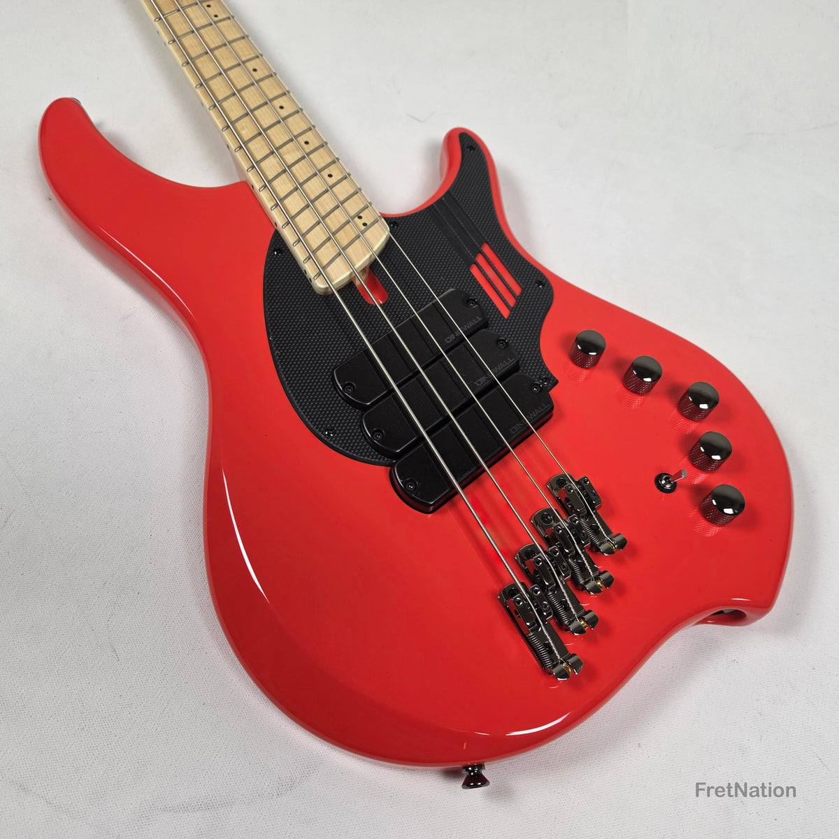 Dingwall NG3 4-String Fiesta Red w/ Bag 8.46lbs 18342