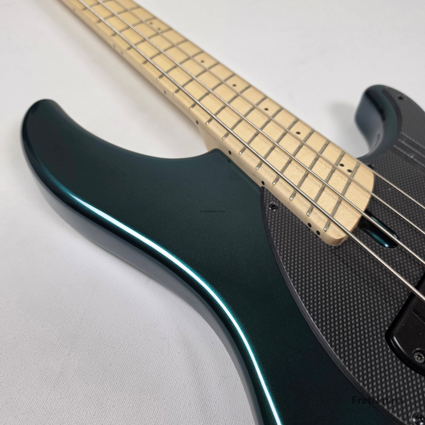 Dingwall Dingwall NG3 4-String BlackForest Green w/ Bag 8.42lbs 14184B - B-Stock
