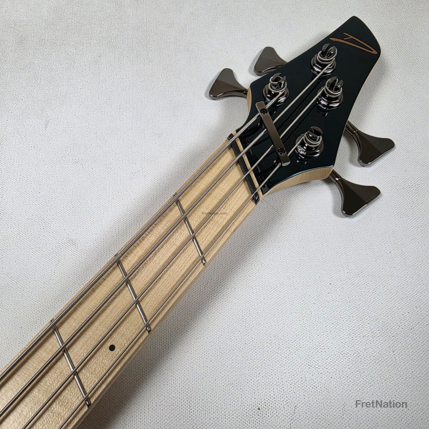 Dingwall Dingwall NG3 4-String BlackForest Green w/ Bag 8.42lbs 14184B - B-Stock