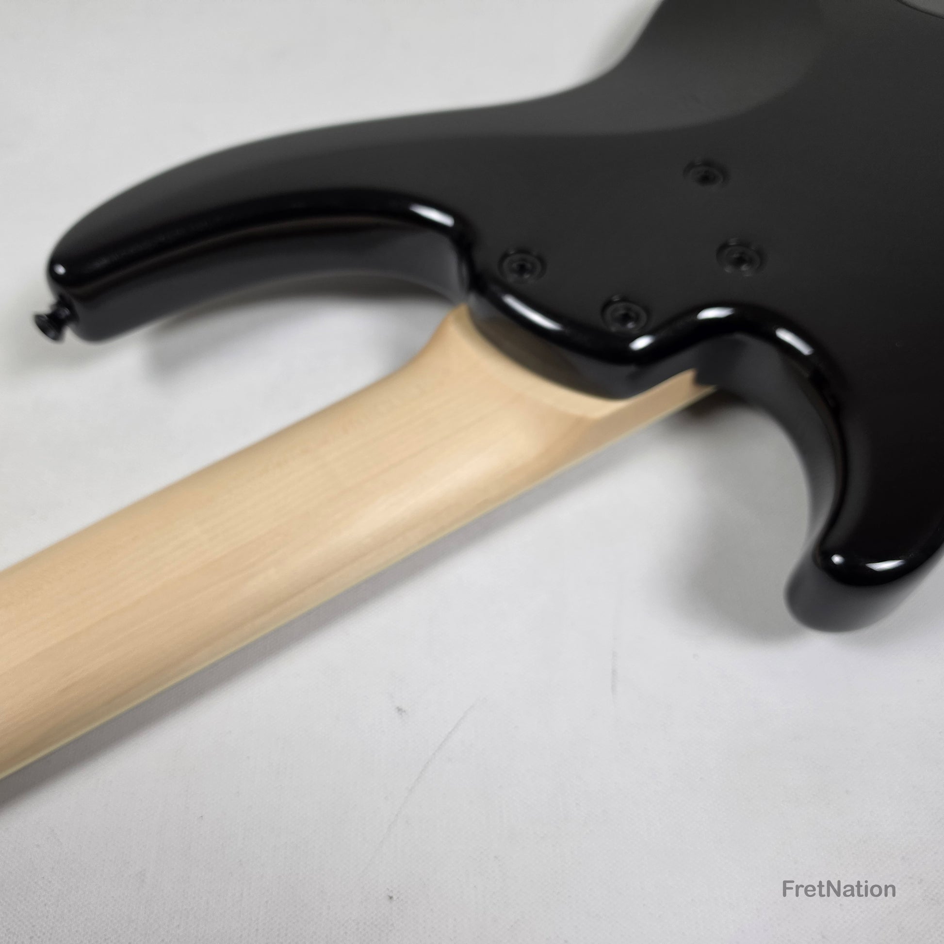 Dingwall Dingwall NG3 5-String Metallic Black Fanned Fret Multi-Scale - 9.14lbs #20928B B-Stock