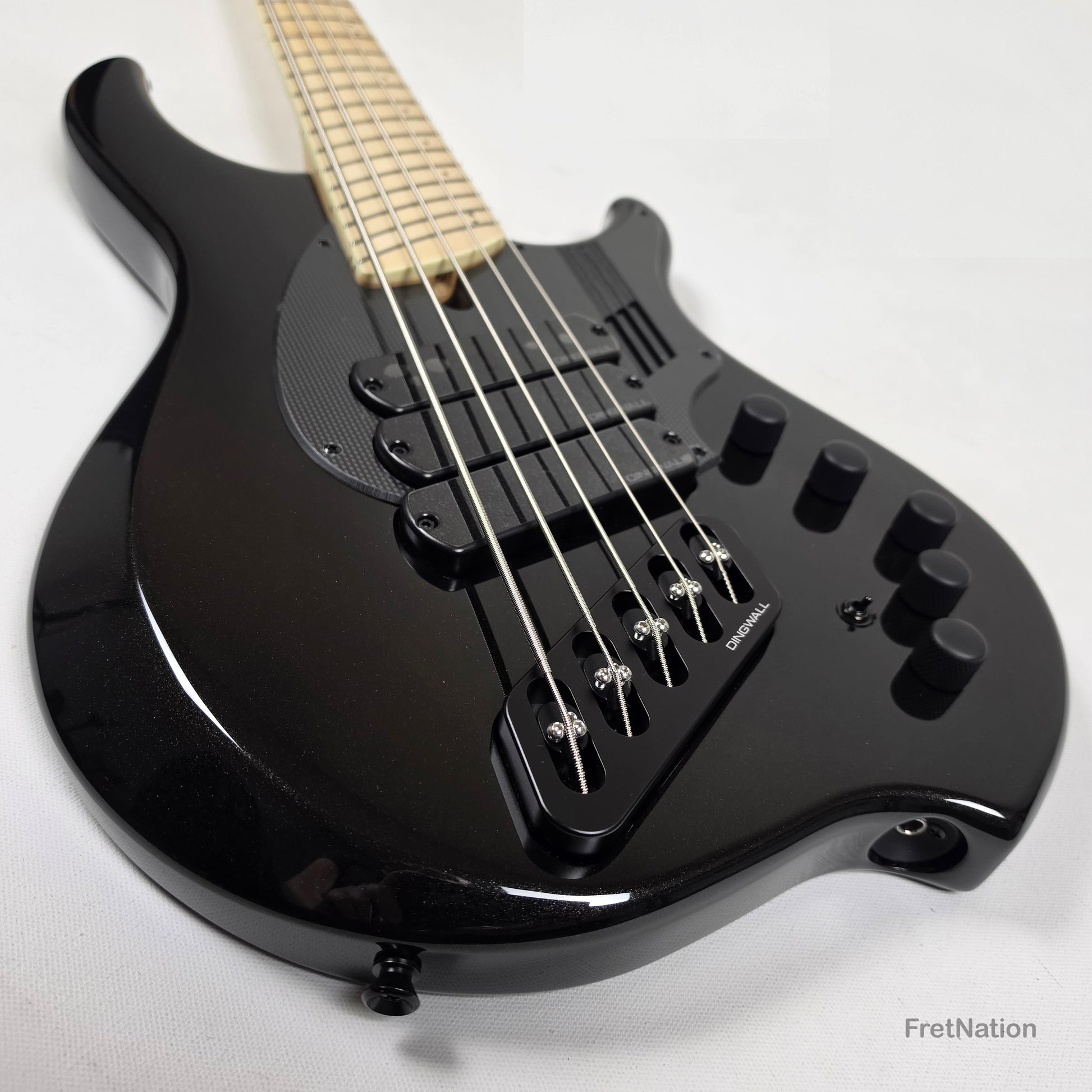 Dingwall Dingwall NG3 5-String Metallic Black Fanned Fret Multi-Scale - 9.14lbs #20928B B-Stock