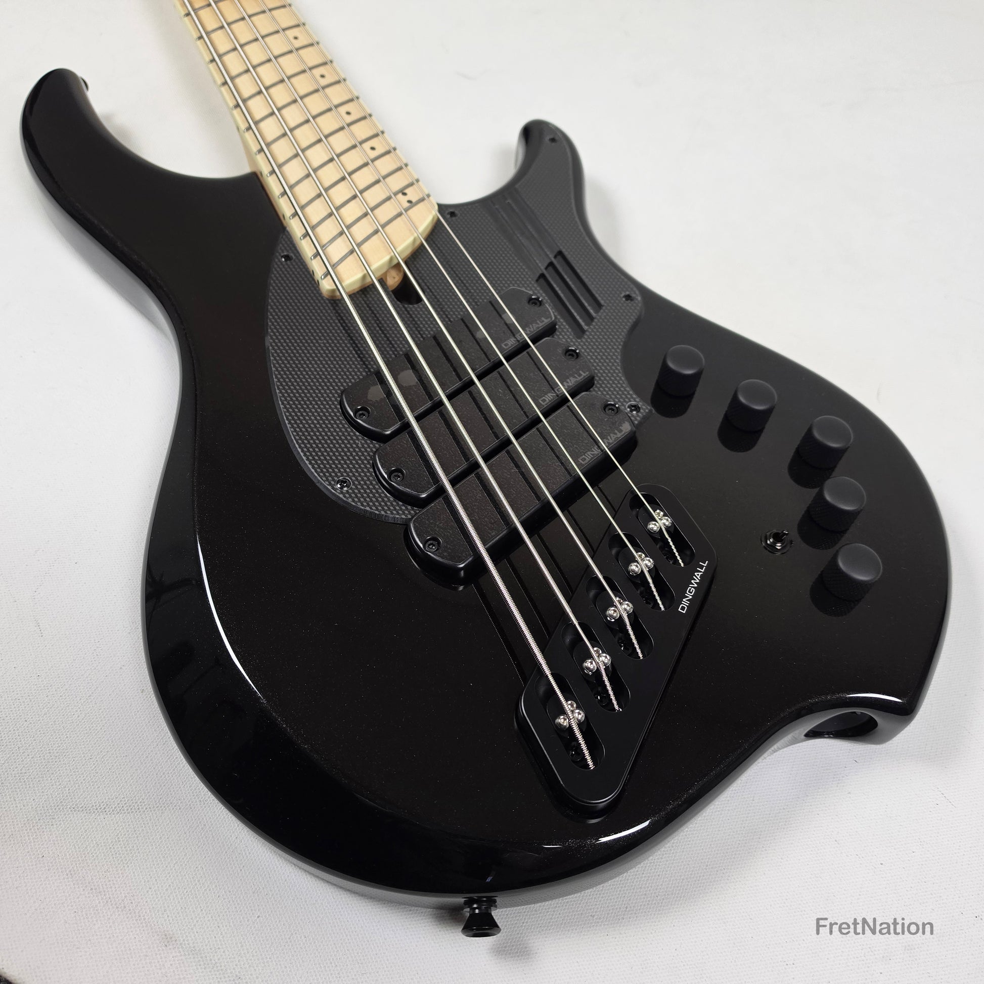 Dingwall Dingwall NG3 5-String Metallic Black Fanned Fret Multi-Scale - 9.14lbs #20928B B-Stock