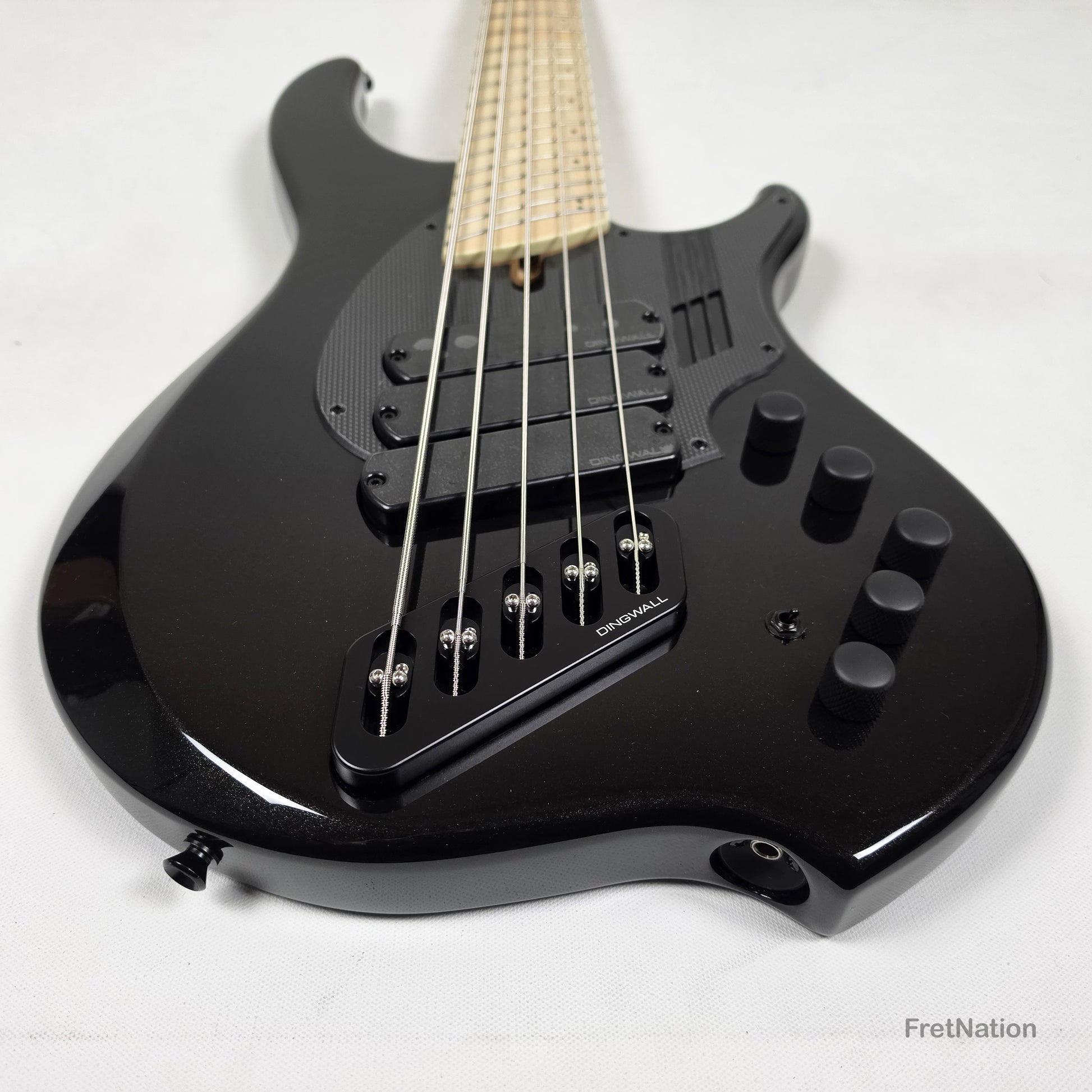 Dingwall Dingwall NG3 5-String Metallic Black Fanned Fret Multi-Scale - 9.14lbs #20928B B-Stock