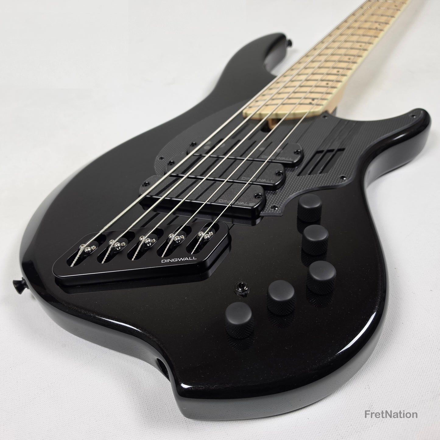 Dingwall Dingwall NG3 5-String Metallic Black Fanned Fret Multi-Scale - 9.14lbs #20928B B-Stock