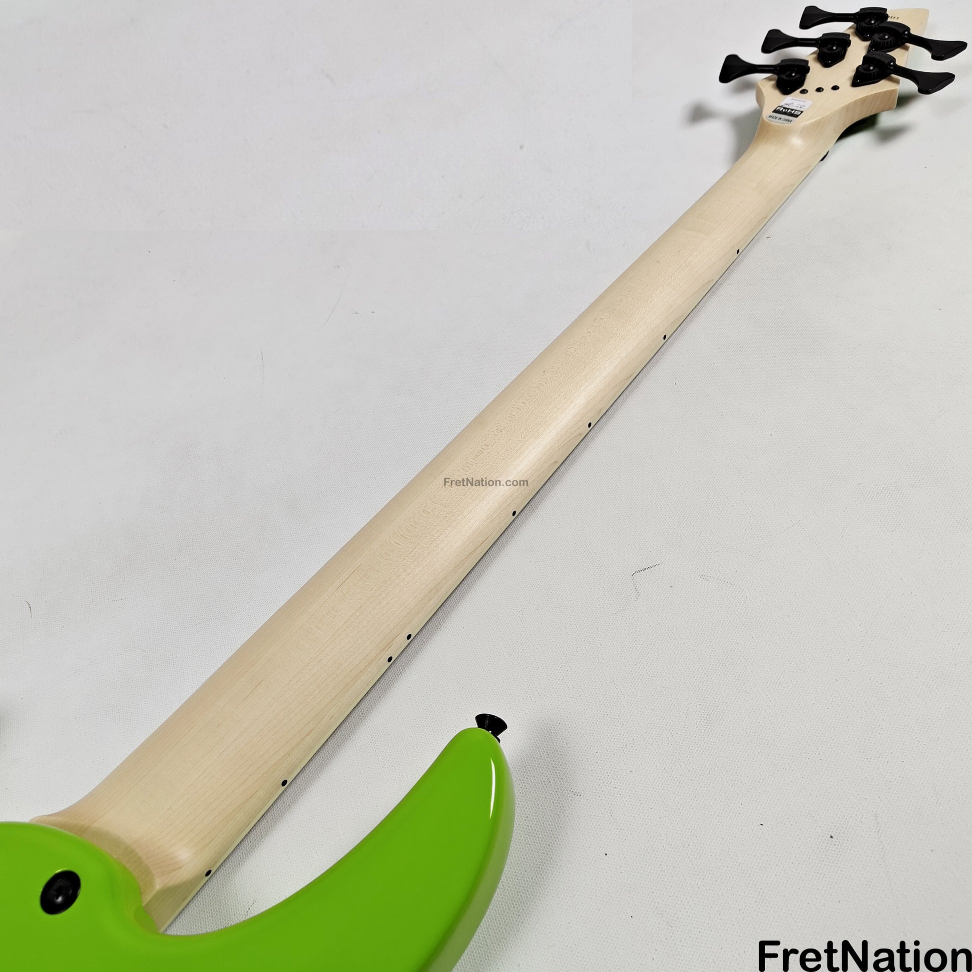 Dingwall Dingwall NG3 5-String Ferrari Green Fanned Fret Multi-Scale - 9.18lbs #19111