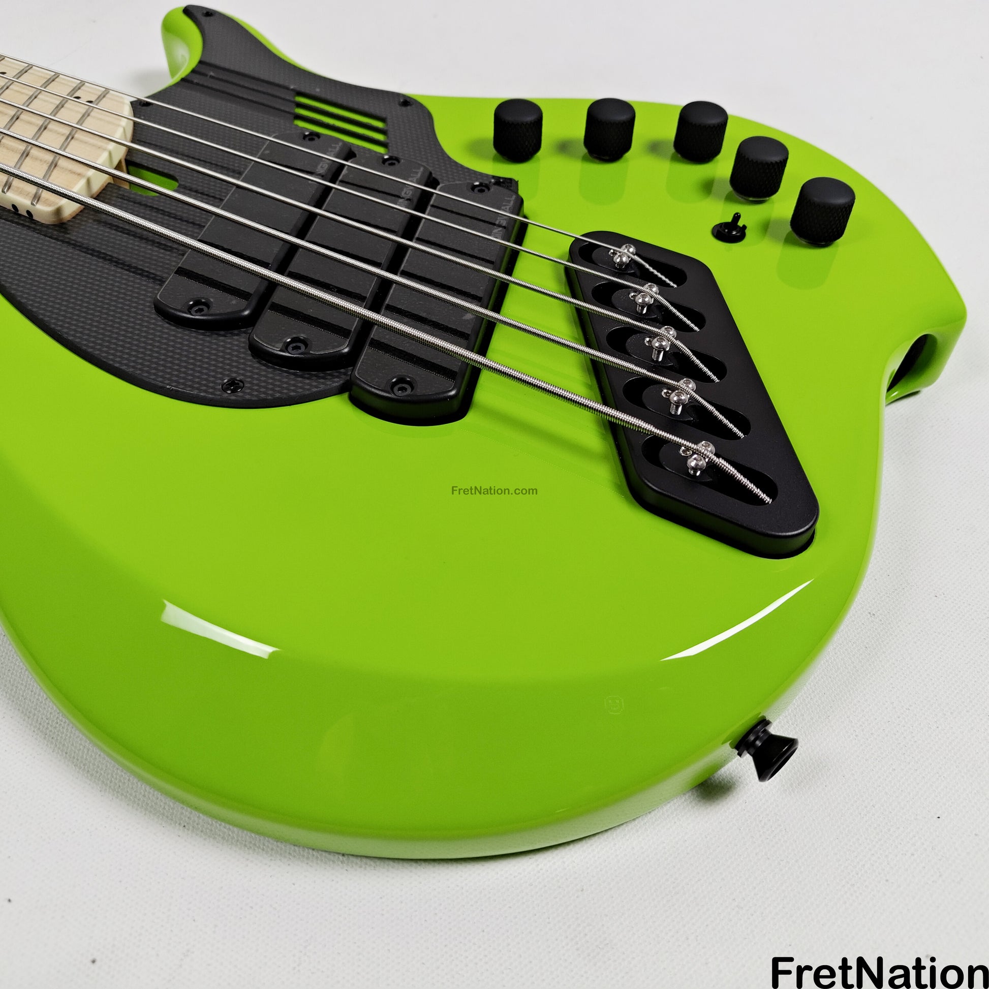 Dingwall Dingwall NG3 5-String Ferrari Green Fanned Fret Multi-Scale - 9.18lbs #19111